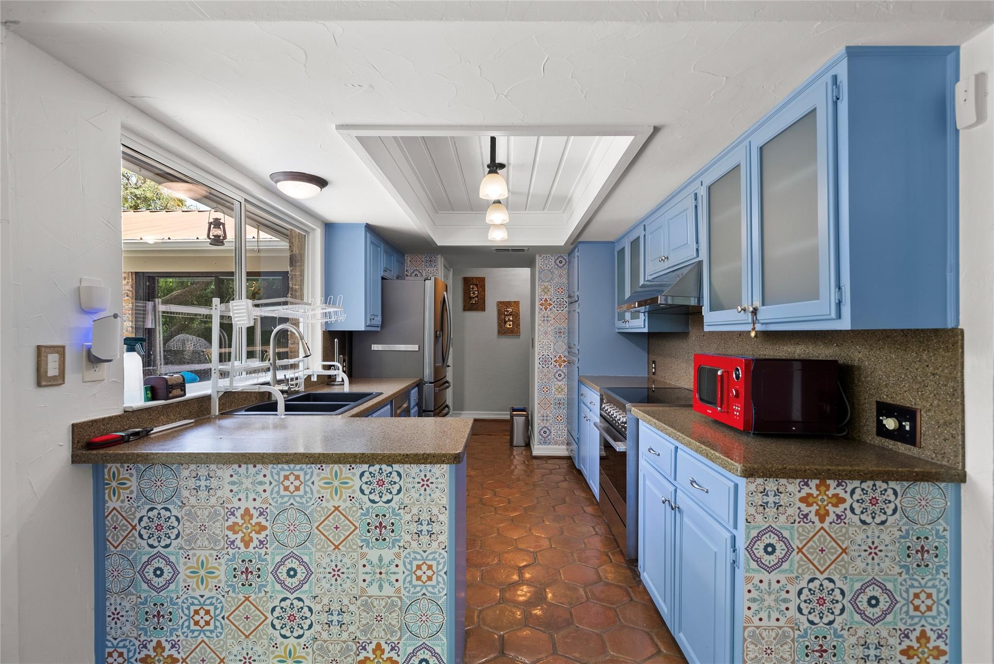 main property photo 8