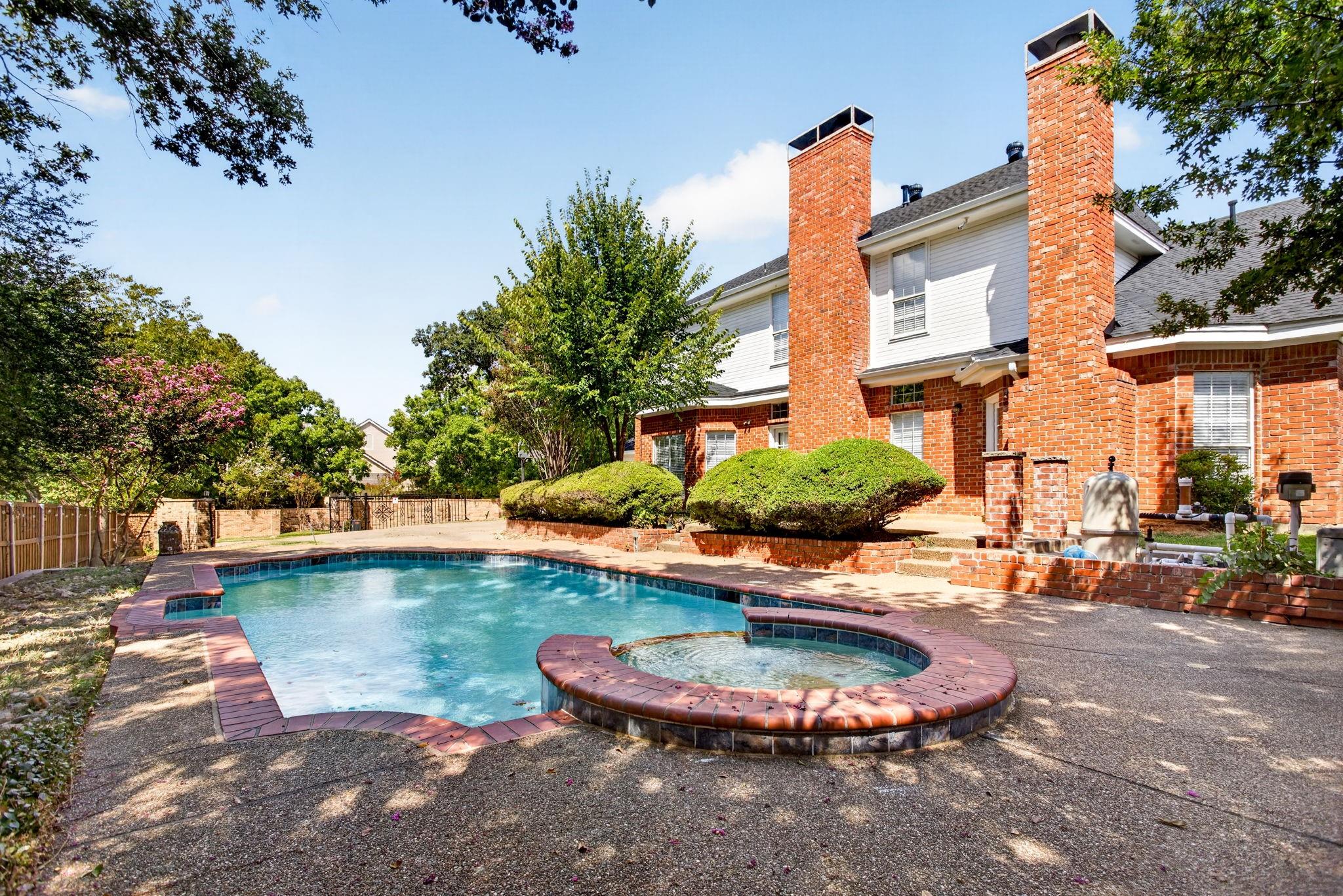 main property photo 34