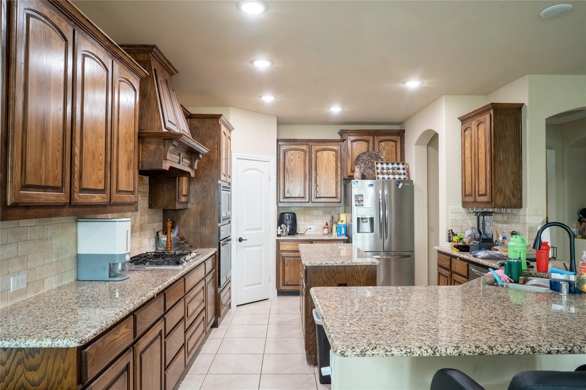 main property photo 3