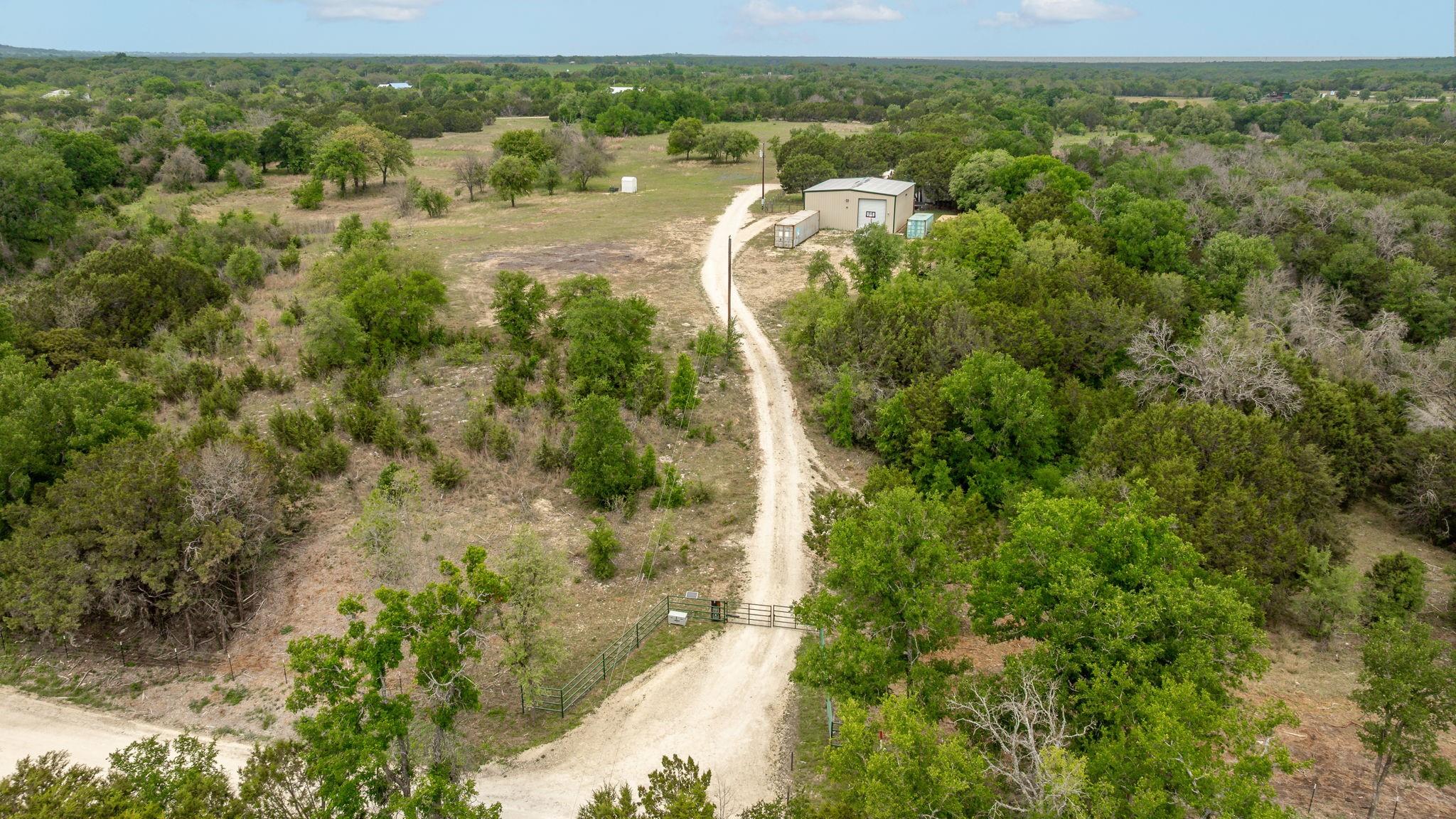 main property photo 20