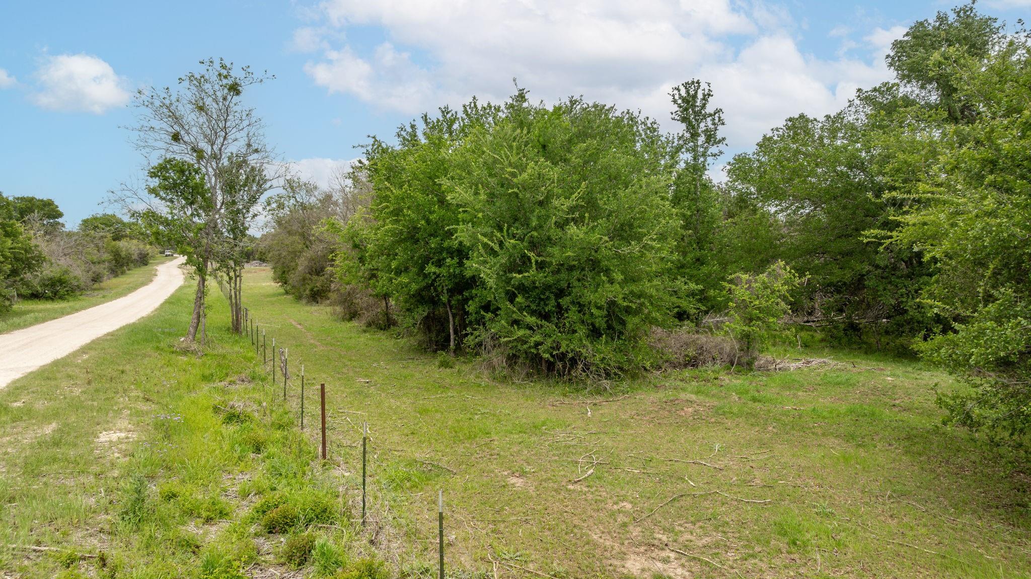 main property photo 27