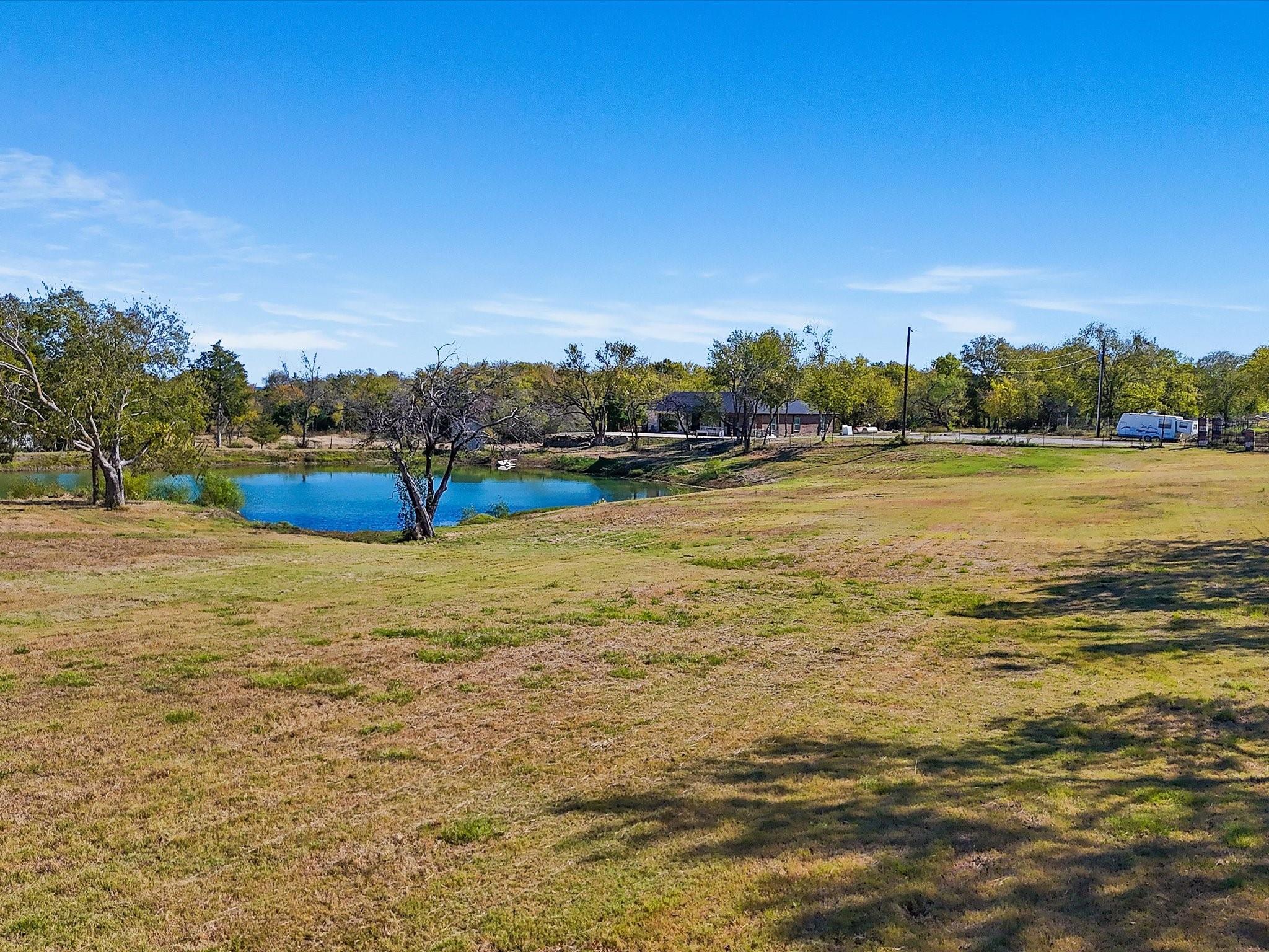 main property photo 18