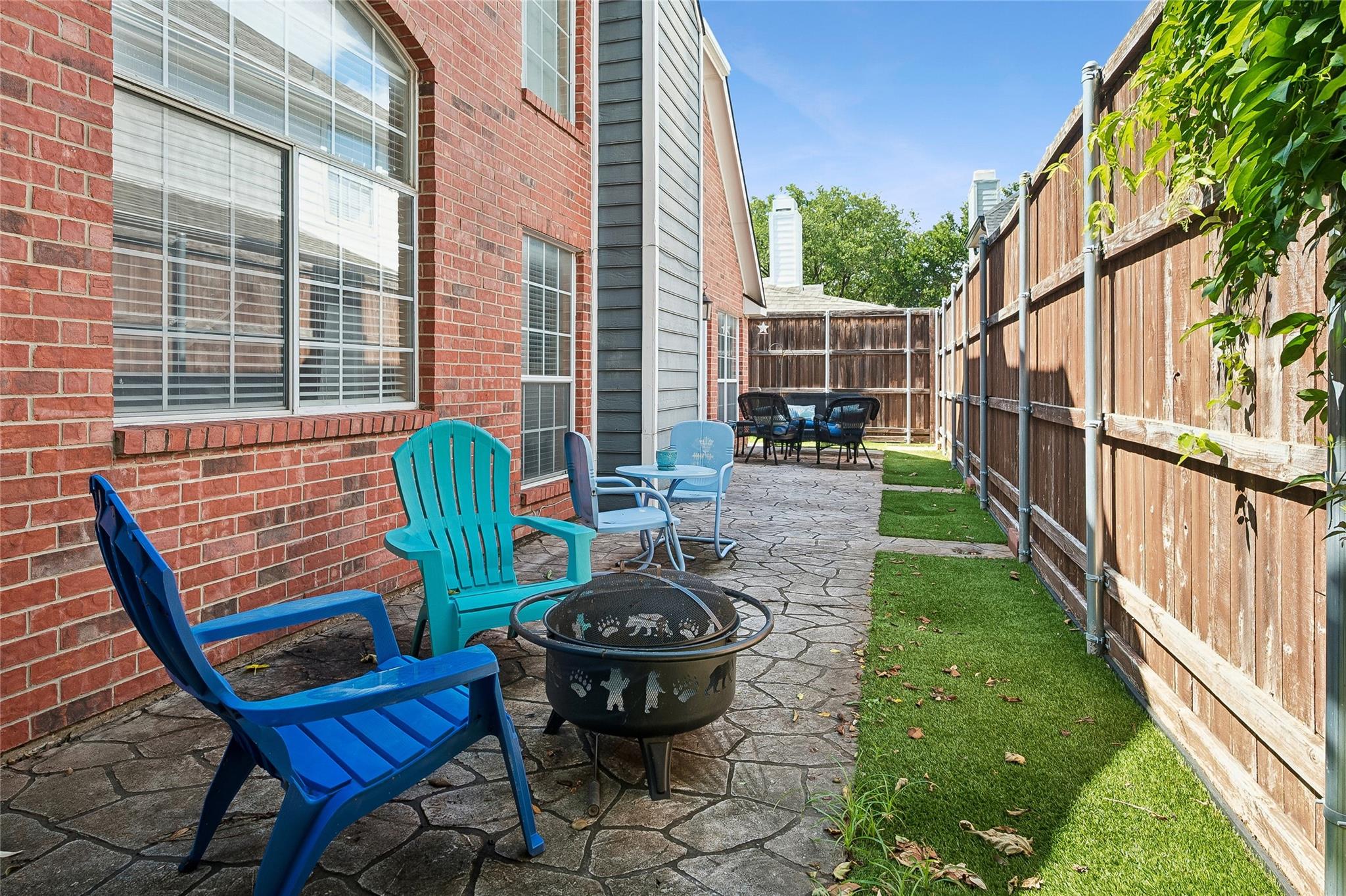 main property photo 21