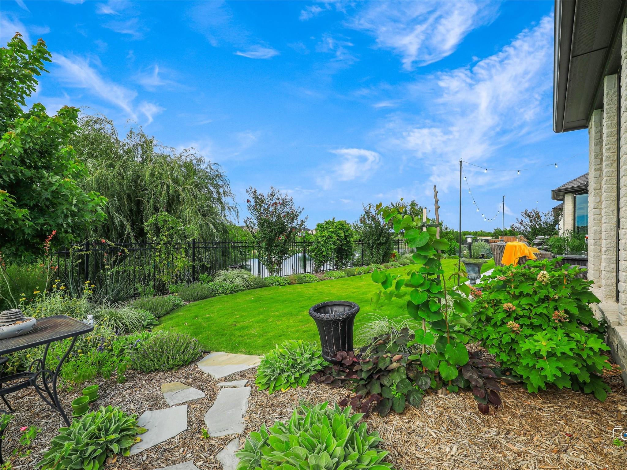 main property photo 38