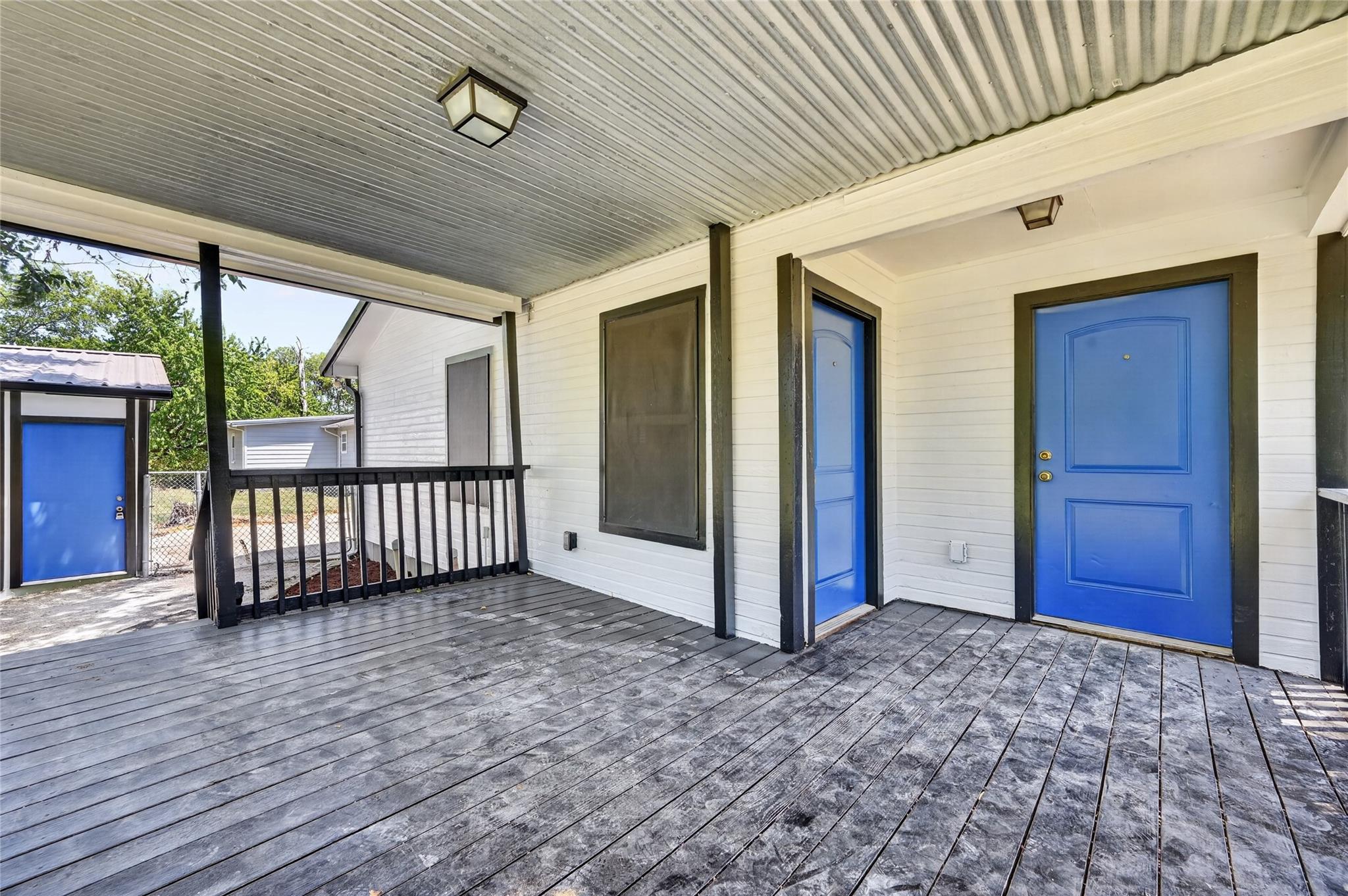 main property photo 23