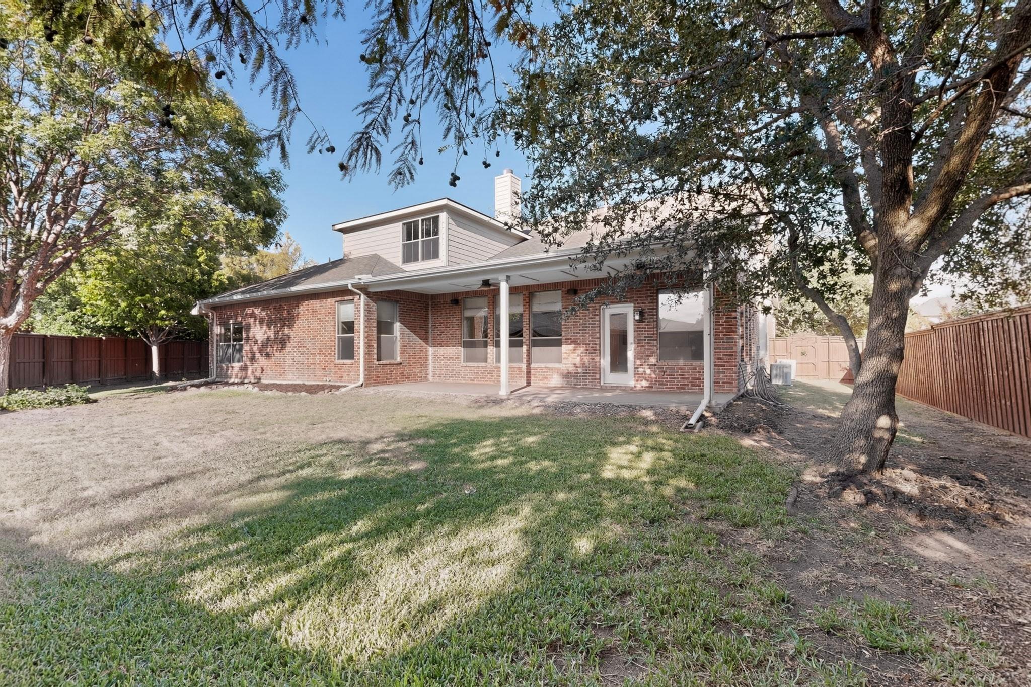 main property photo 32
