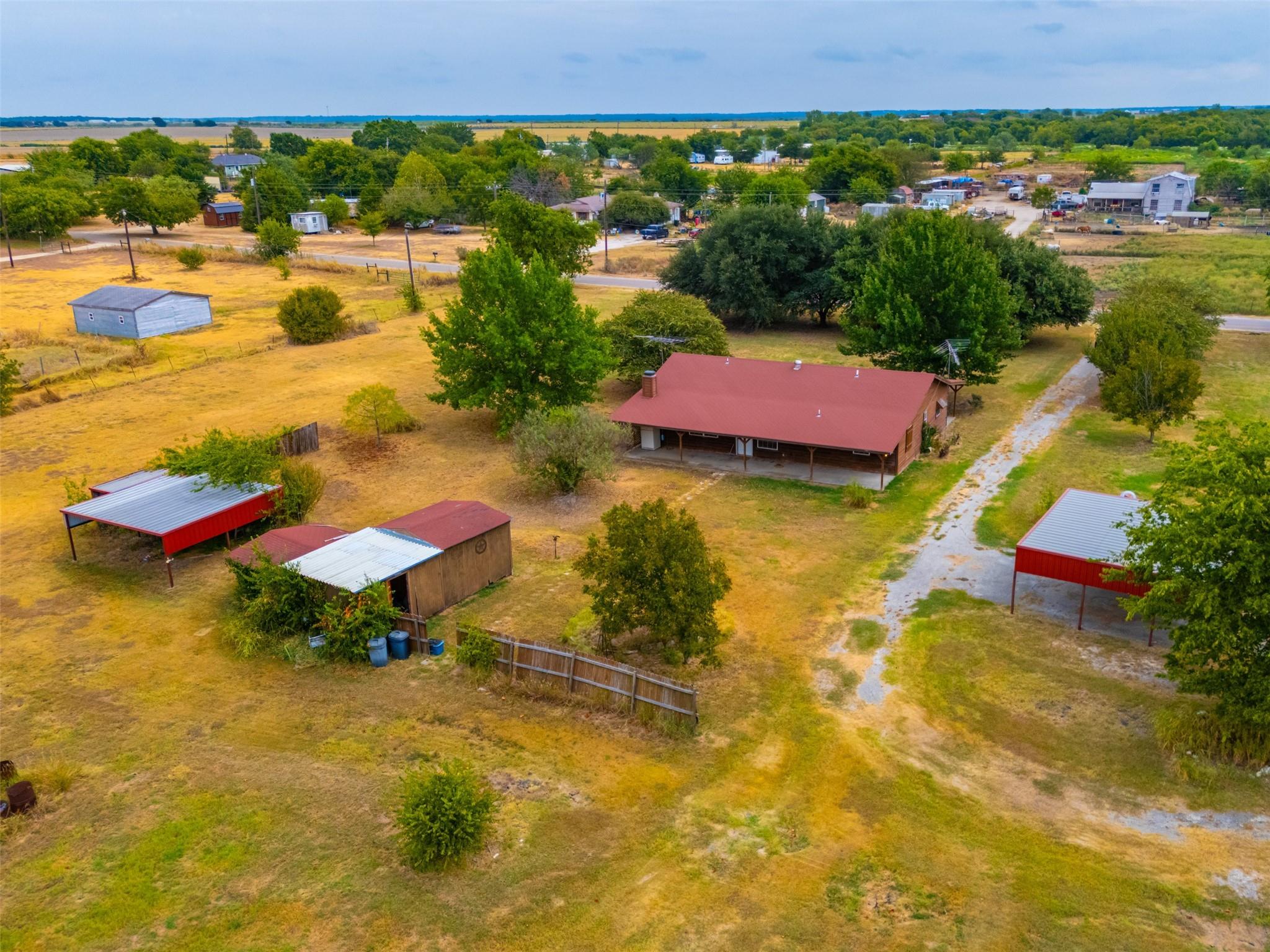 main property photo 26
