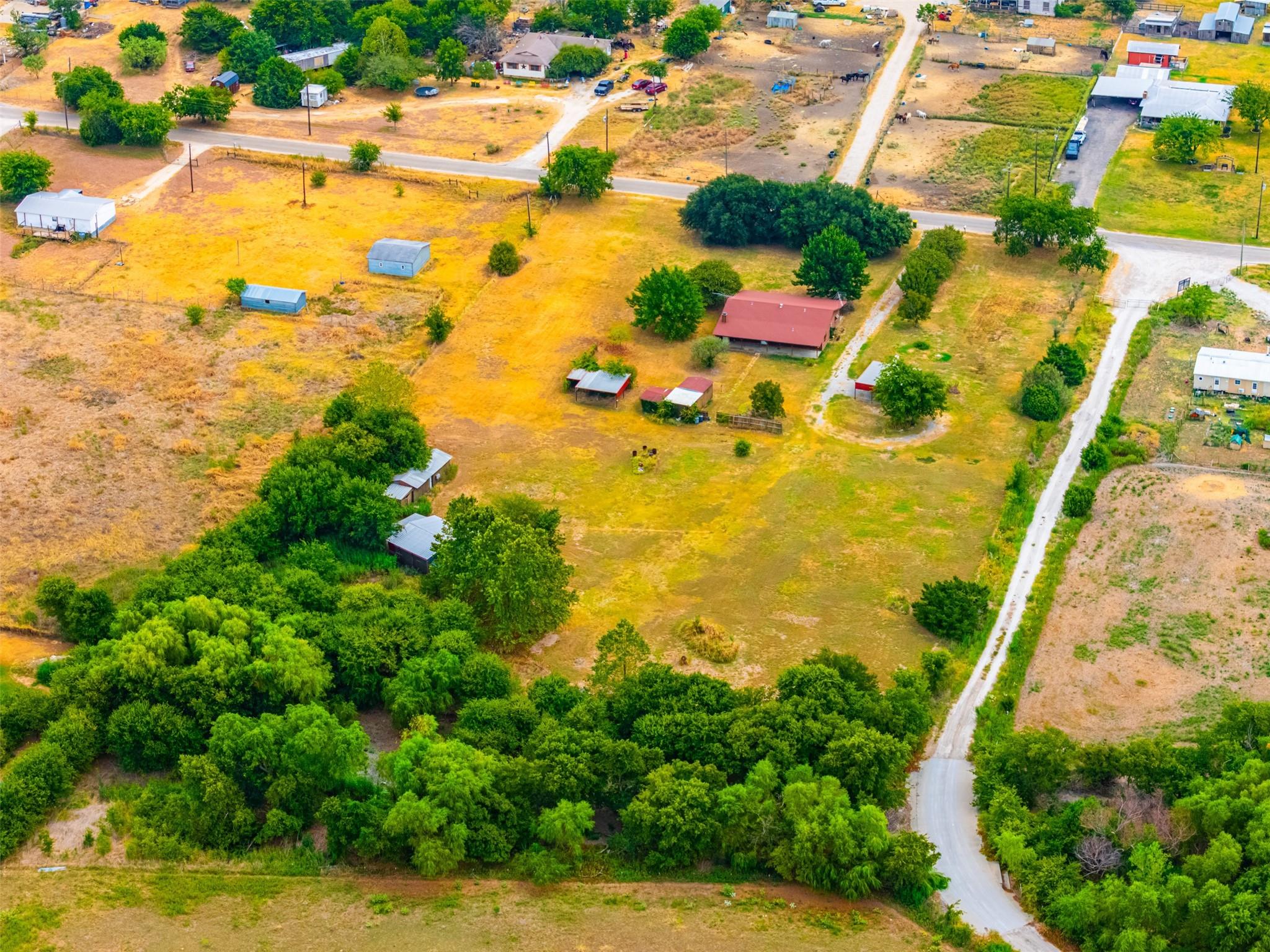 main property photo 27