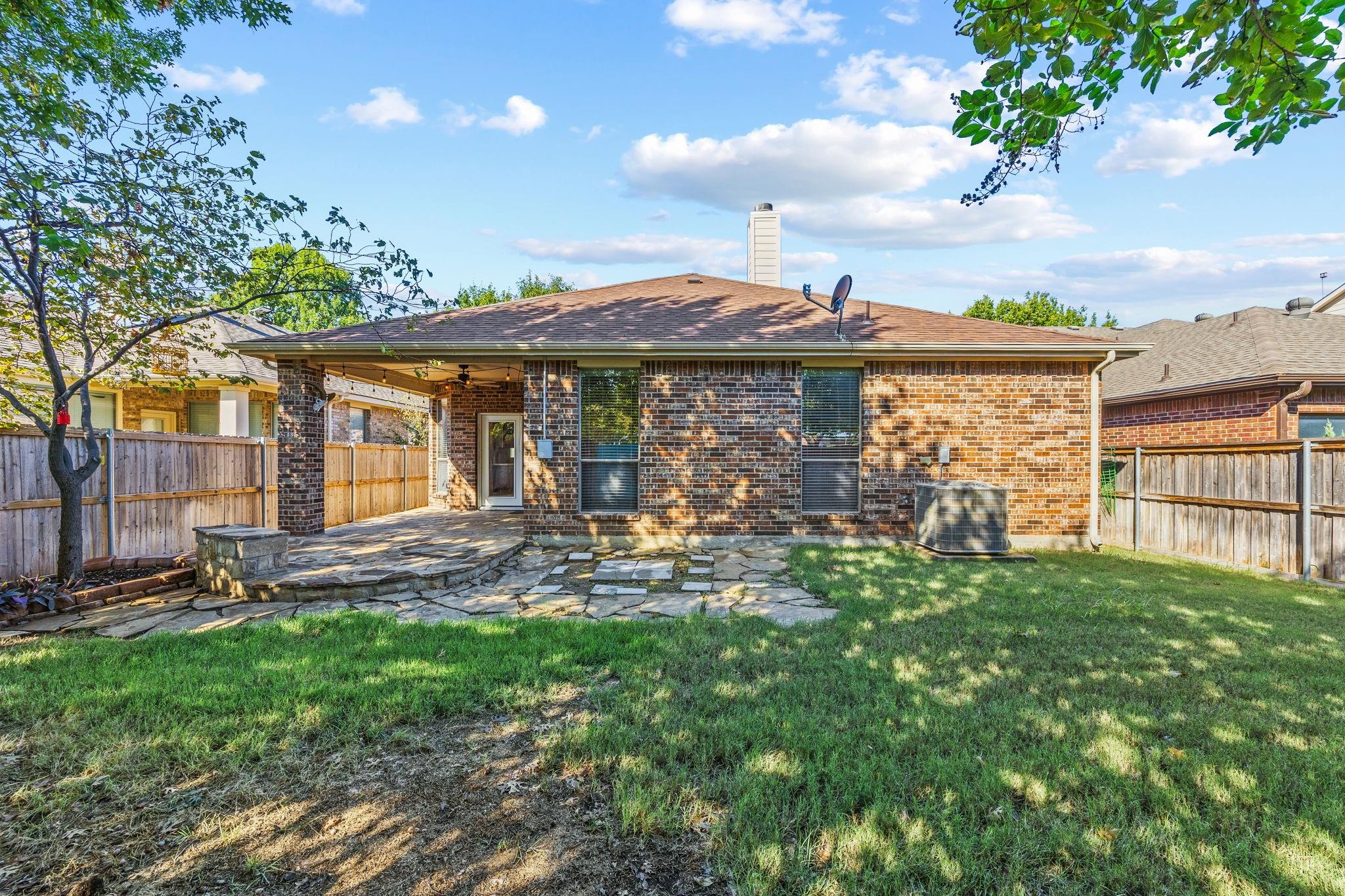 main property photo 27