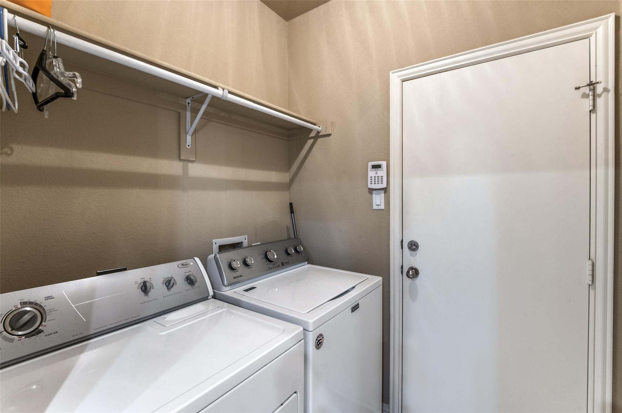 main property photo 7