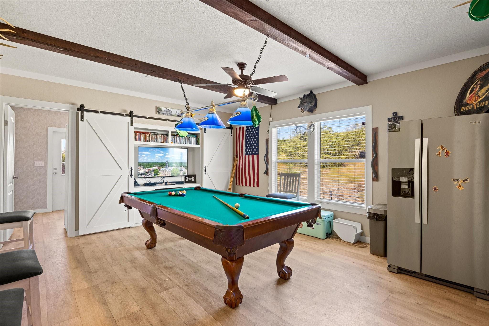 main property photo 23