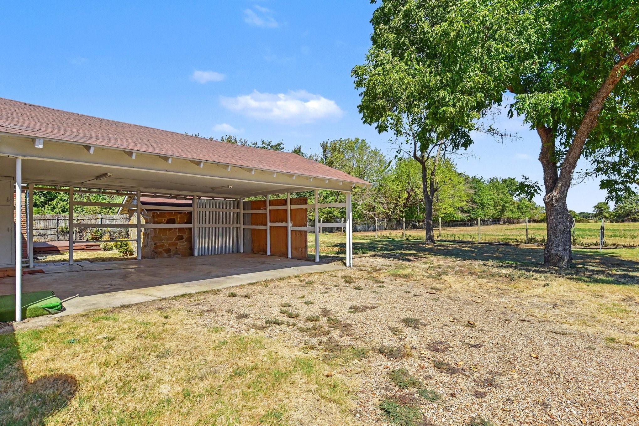 main property photo 21