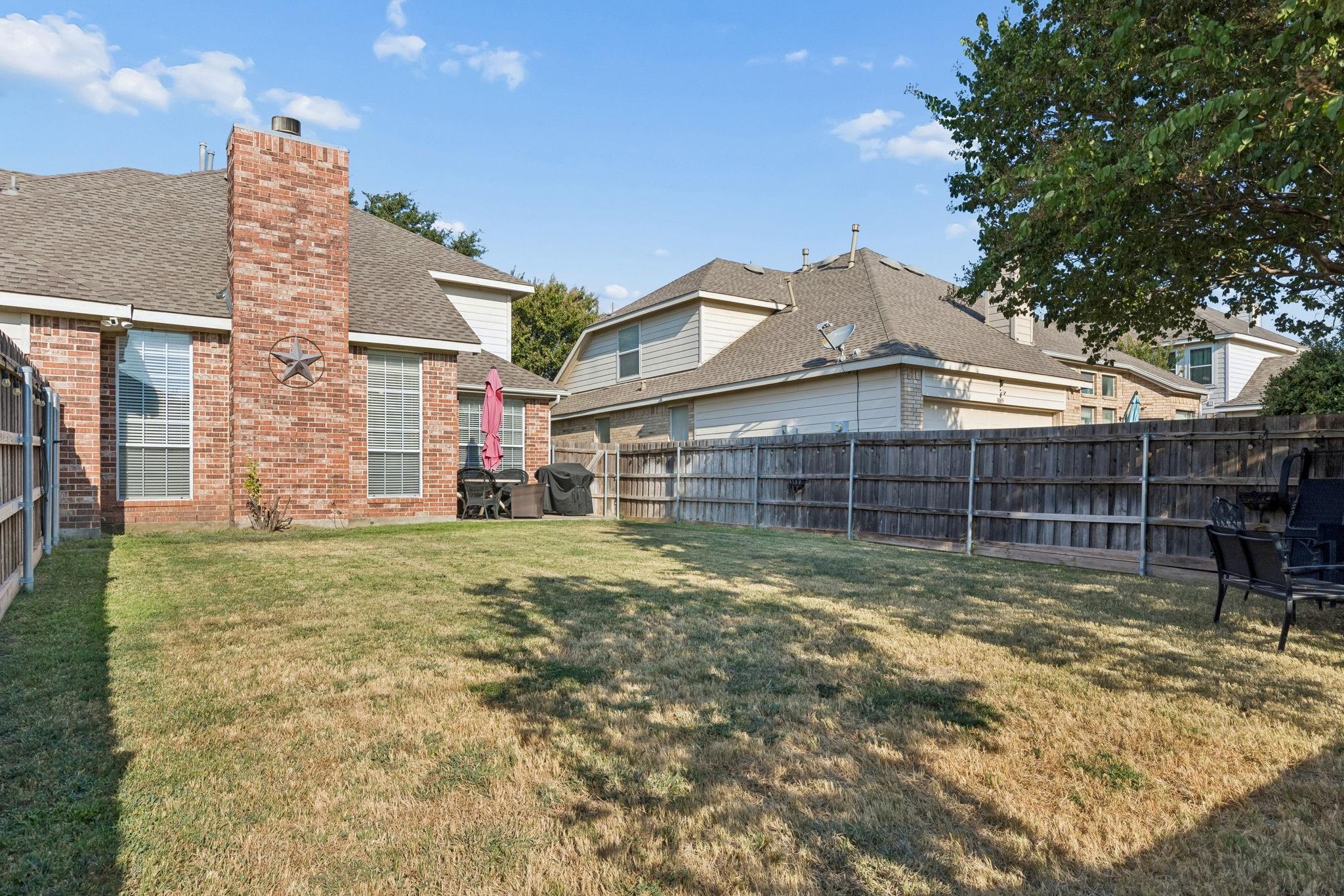 main property photo 25