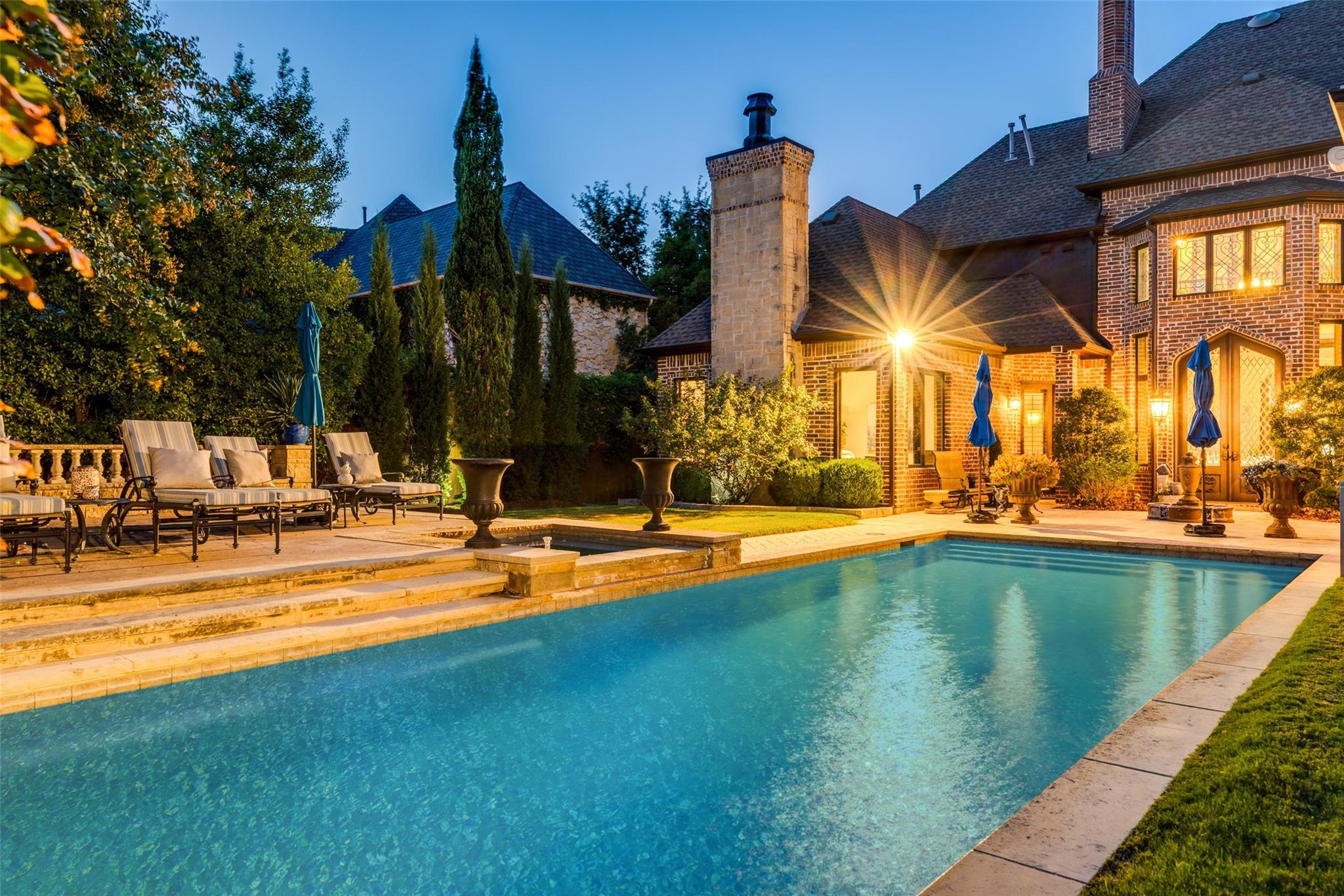 main property photo 23