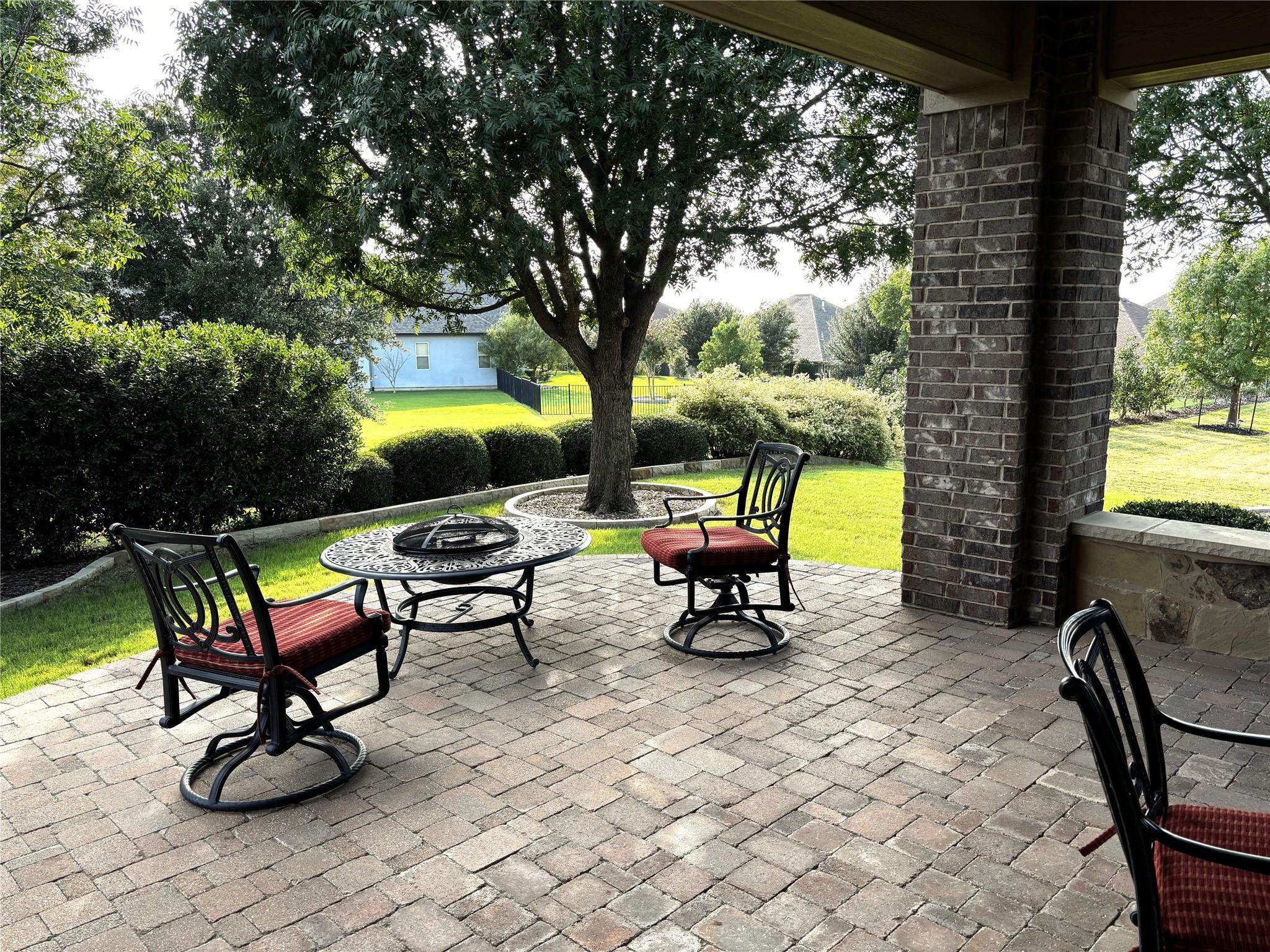 main property photo 35