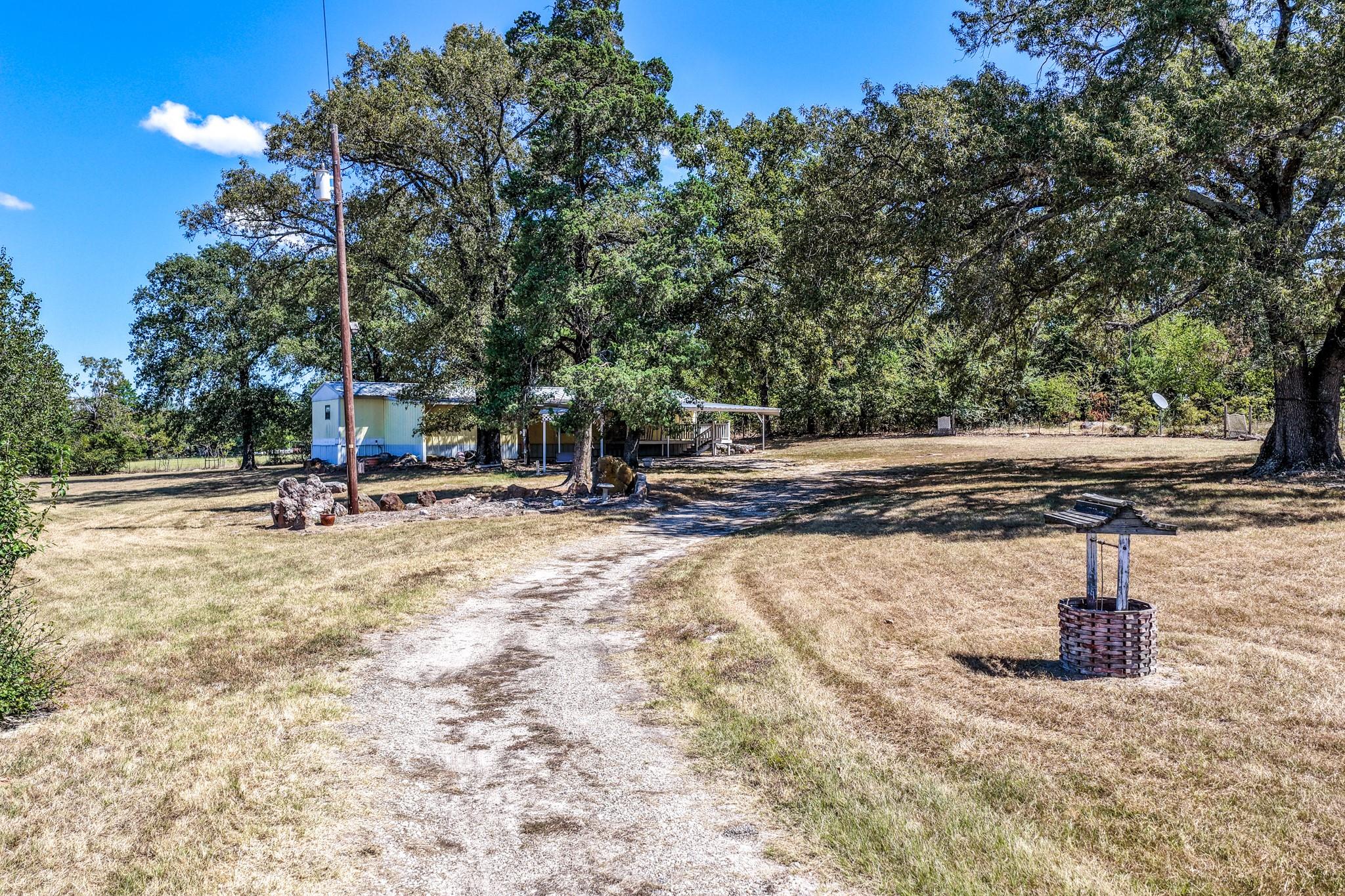 main property photo 14
