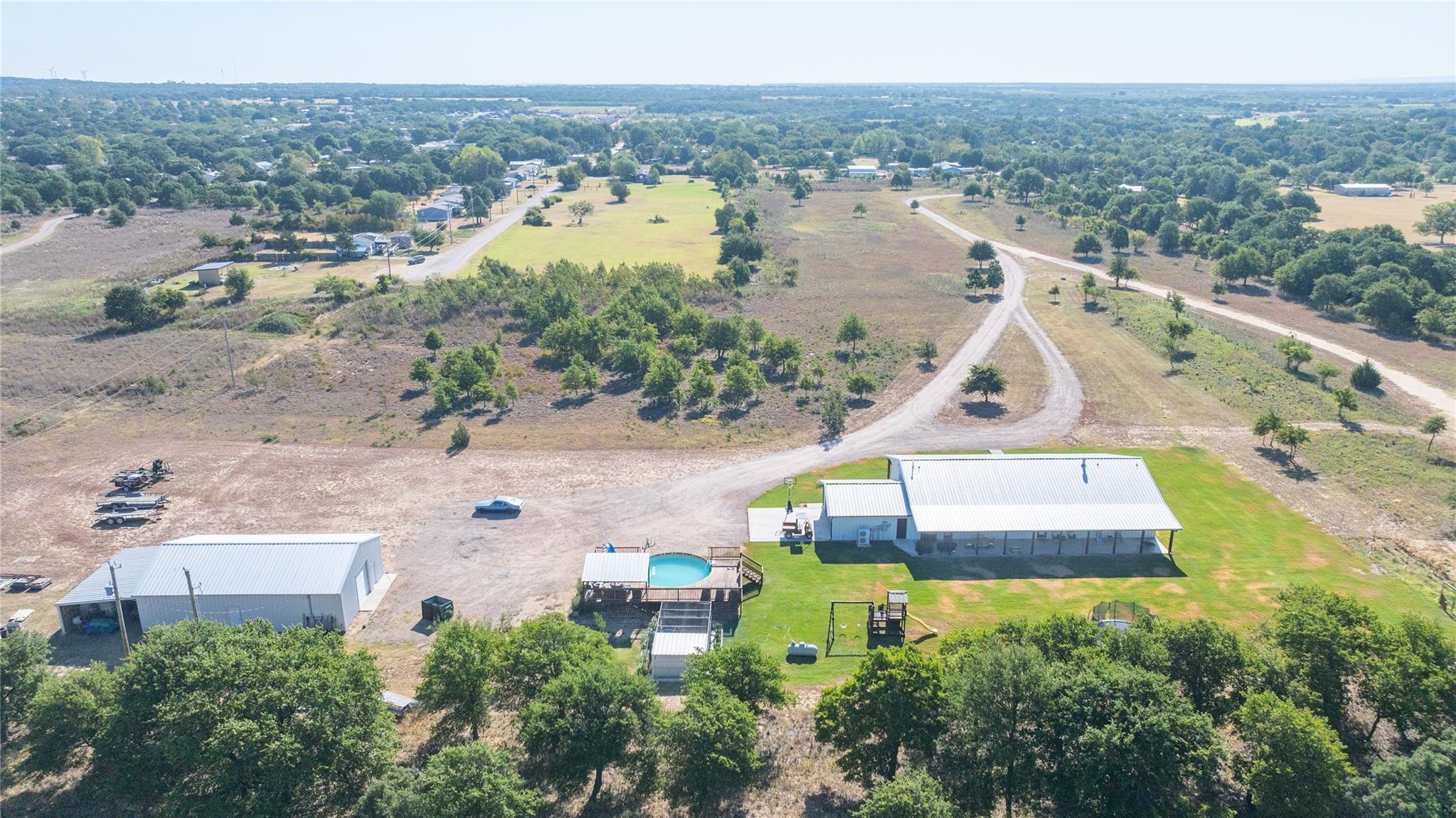 main property photo 31