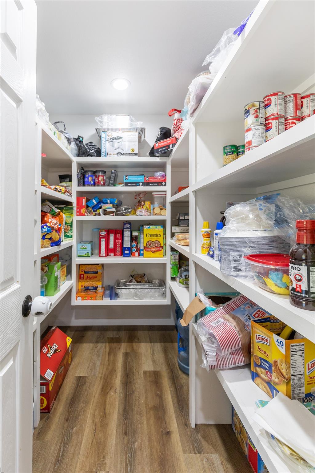 main property photo 8