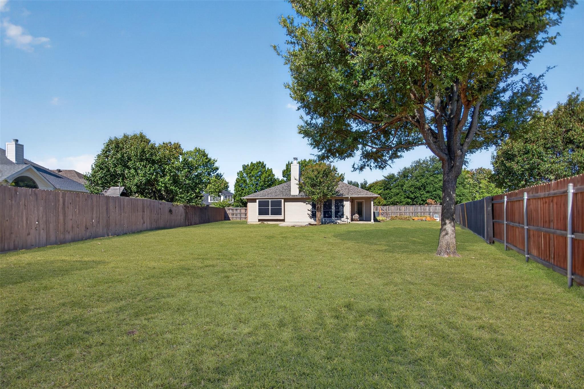 main property photo 19