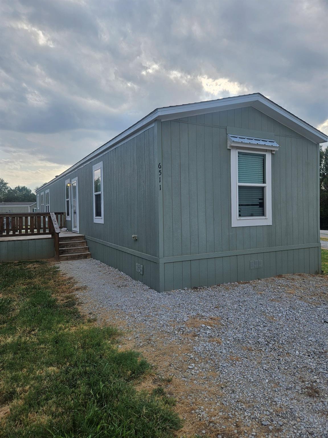 main property photo 16