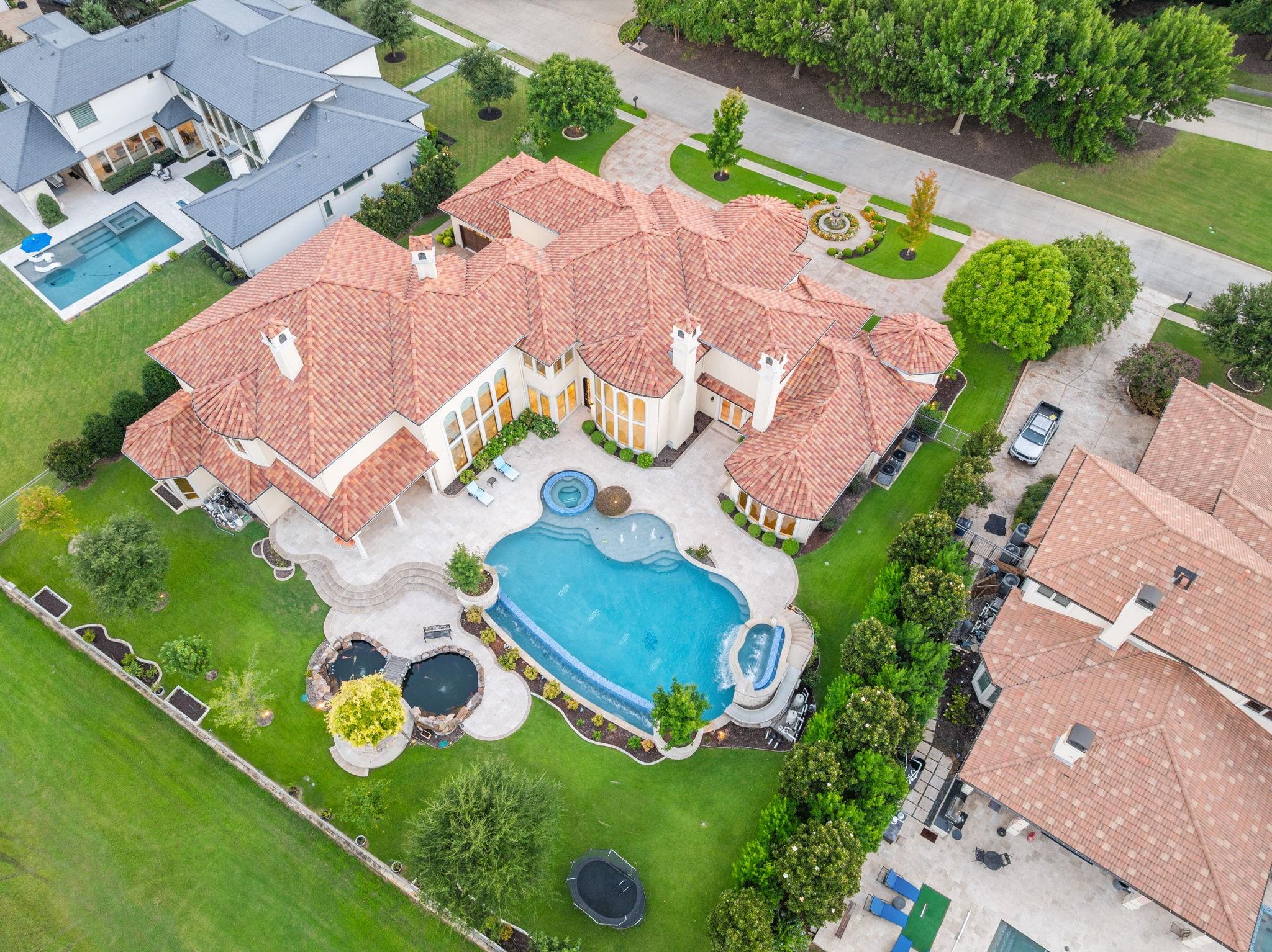main property photo 39