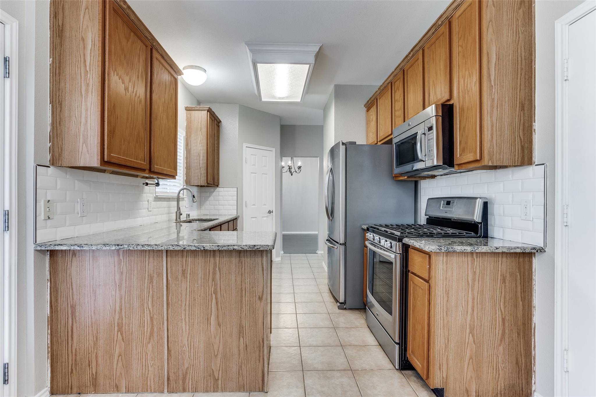 main property photo 3