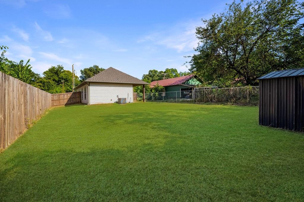 main property photo 21