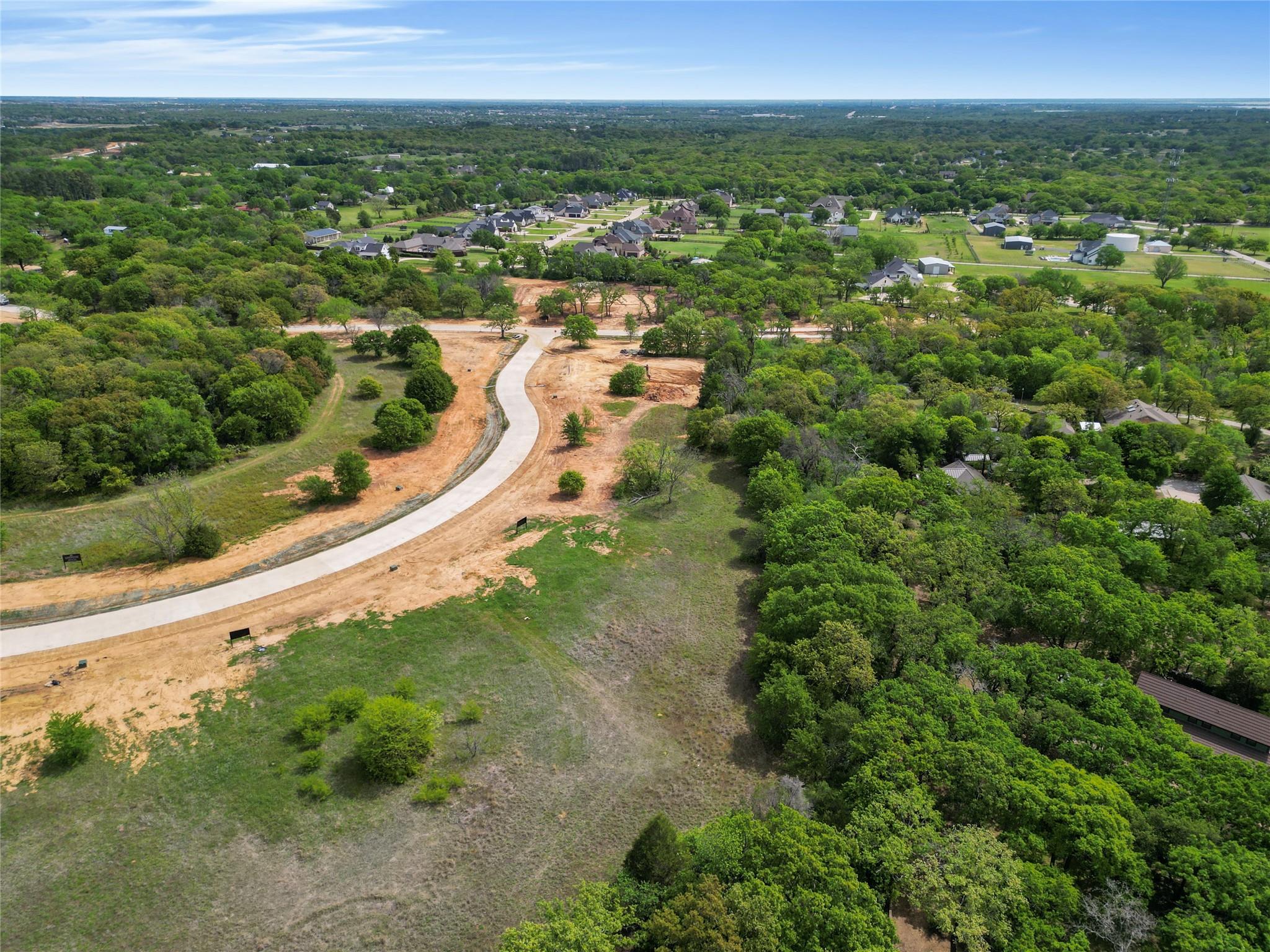 main property photo 10