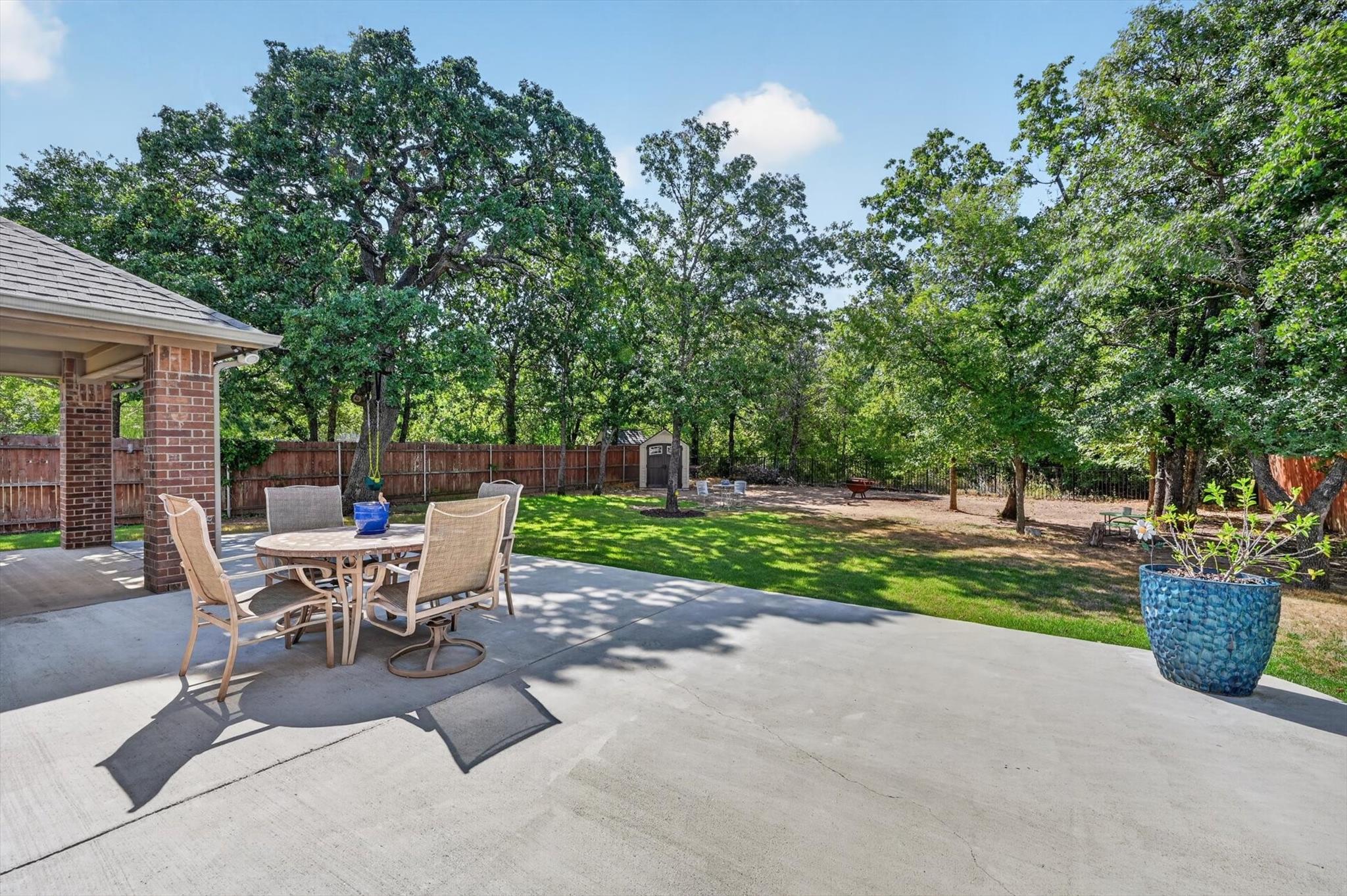 main property photo 36