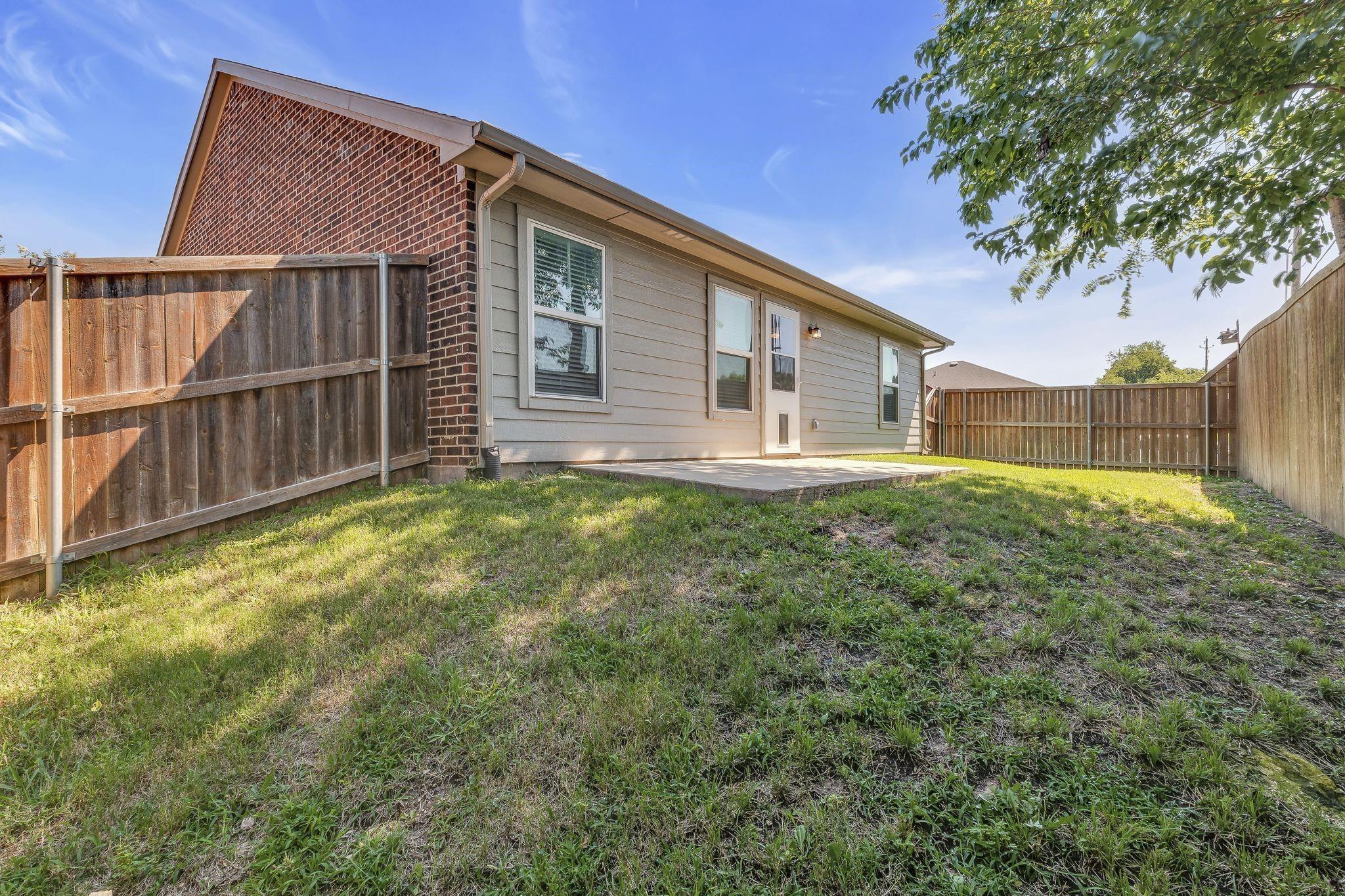 main property photo 27