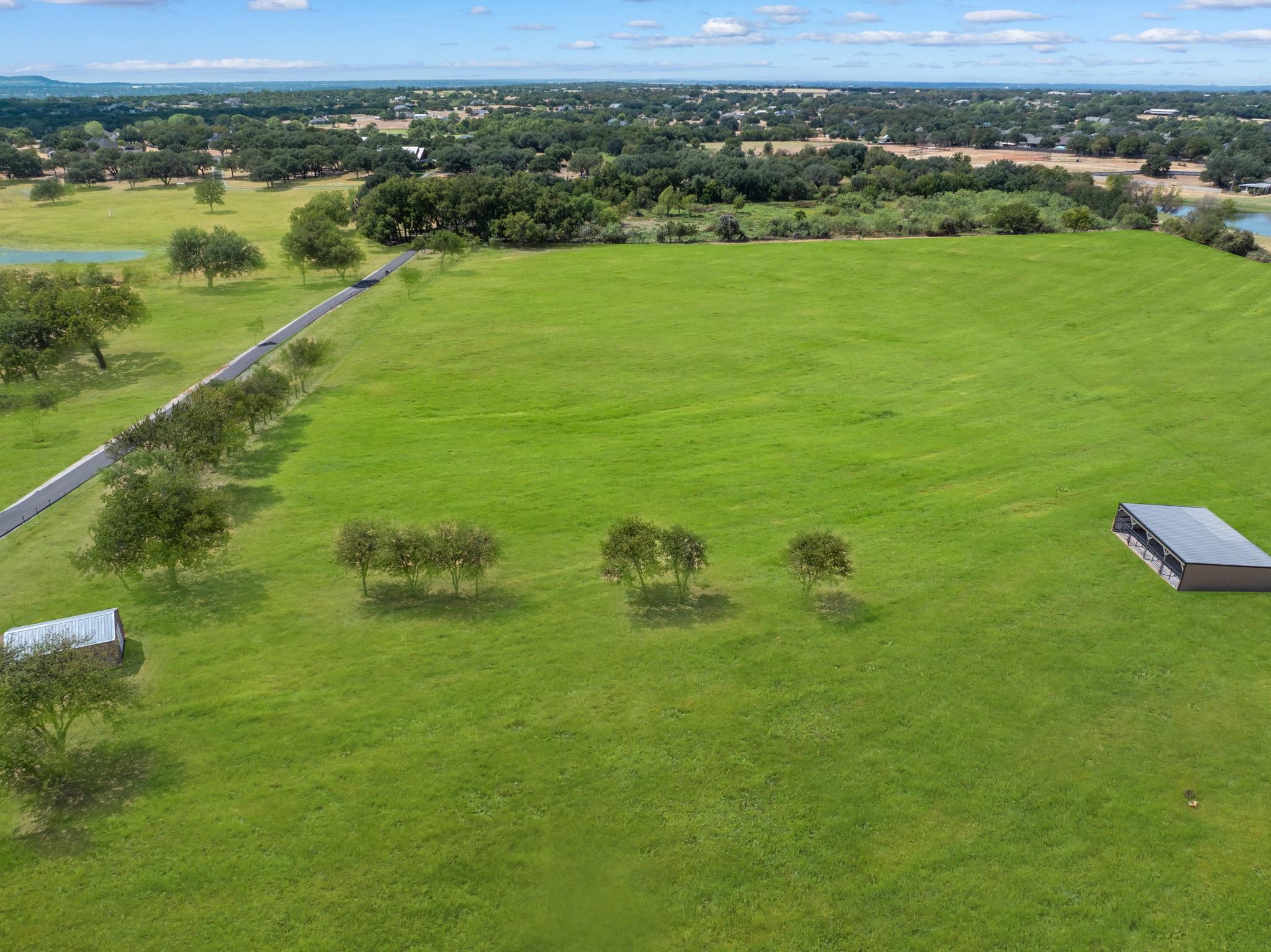 main property photo 26