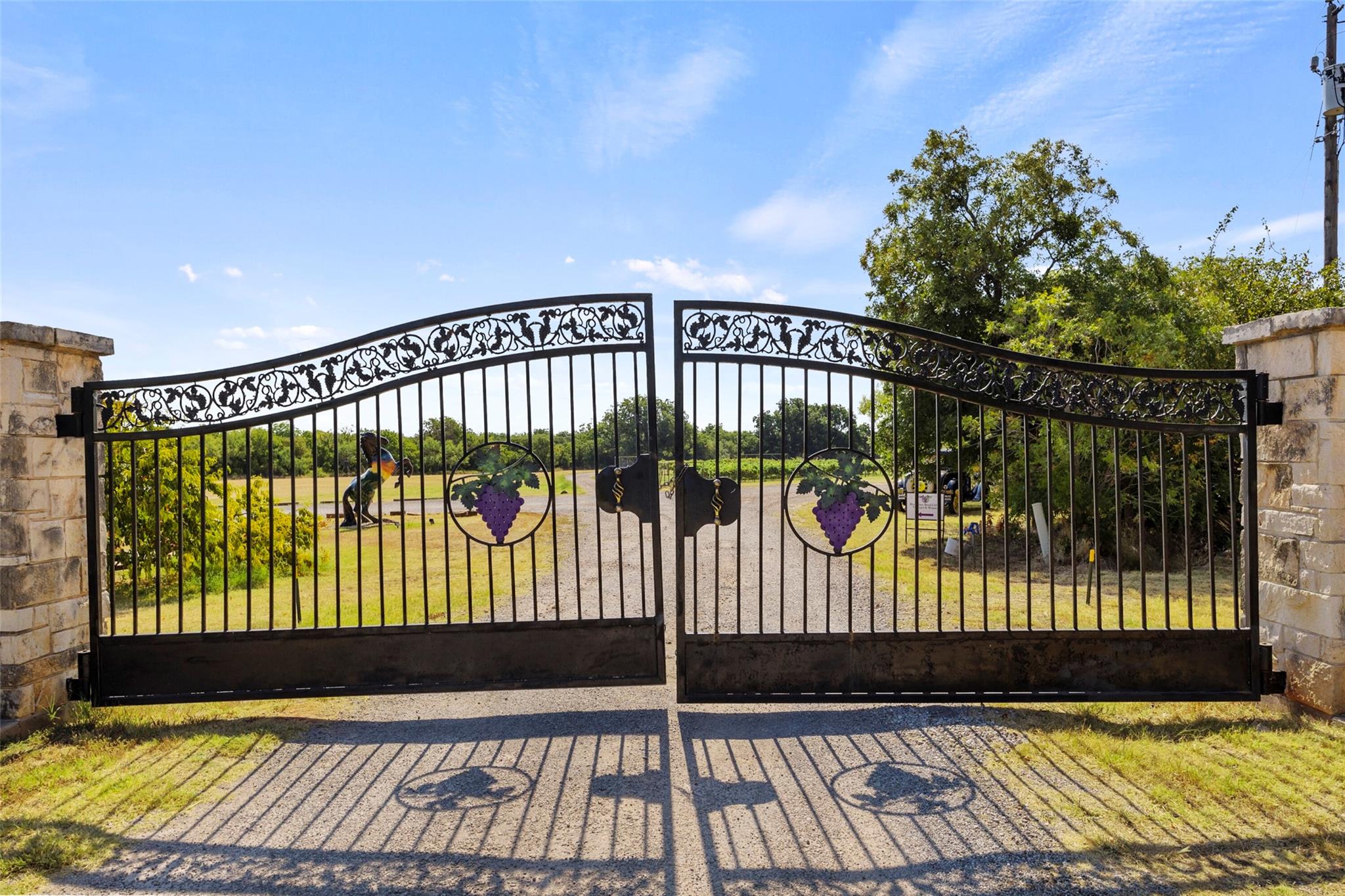 main property photo 39