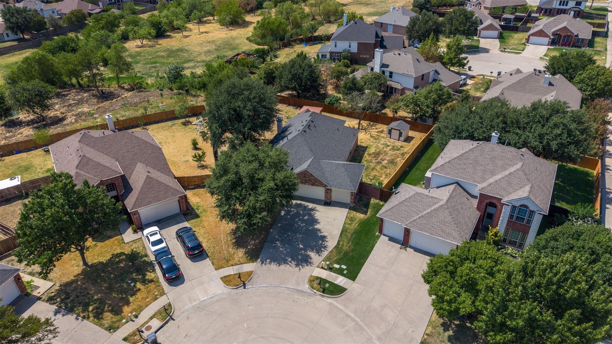main property photo 33