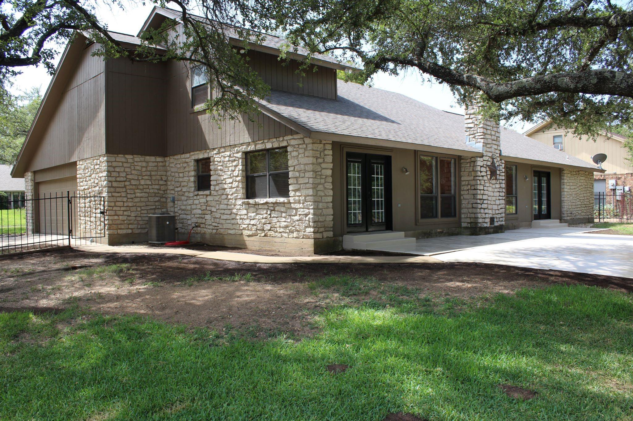 main property photo 33