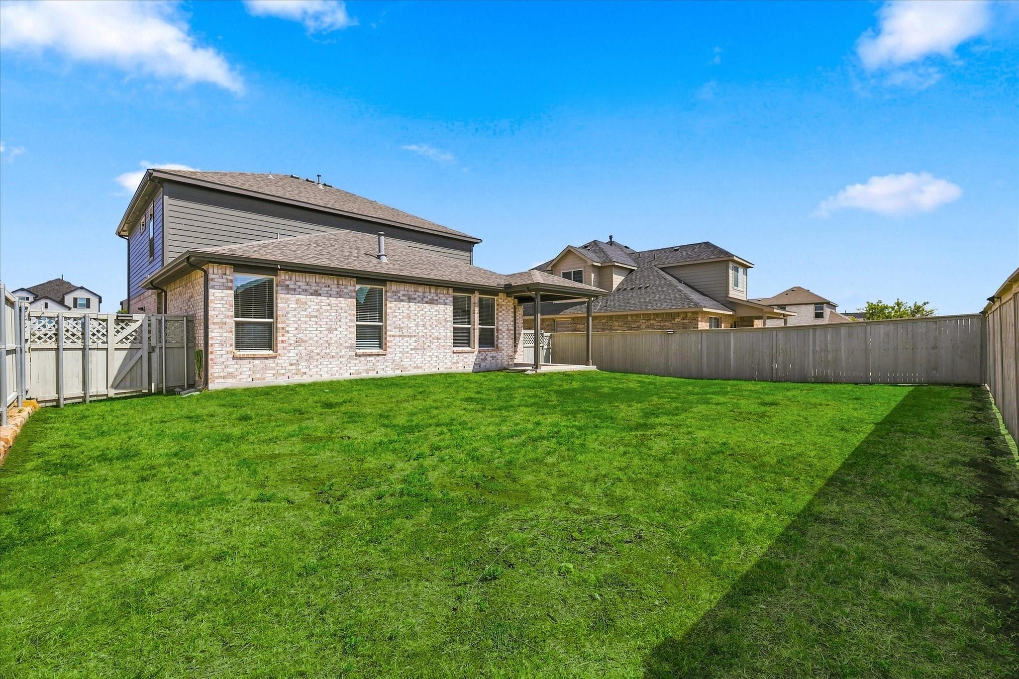 main property photo 34
