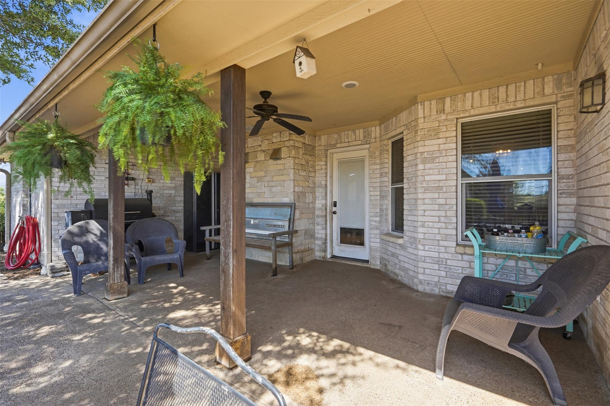 main property photo 23