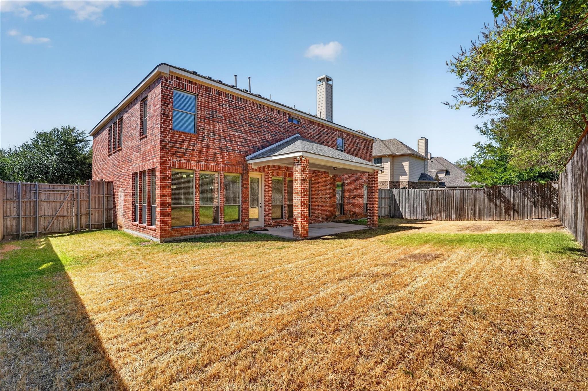 main property photo 29