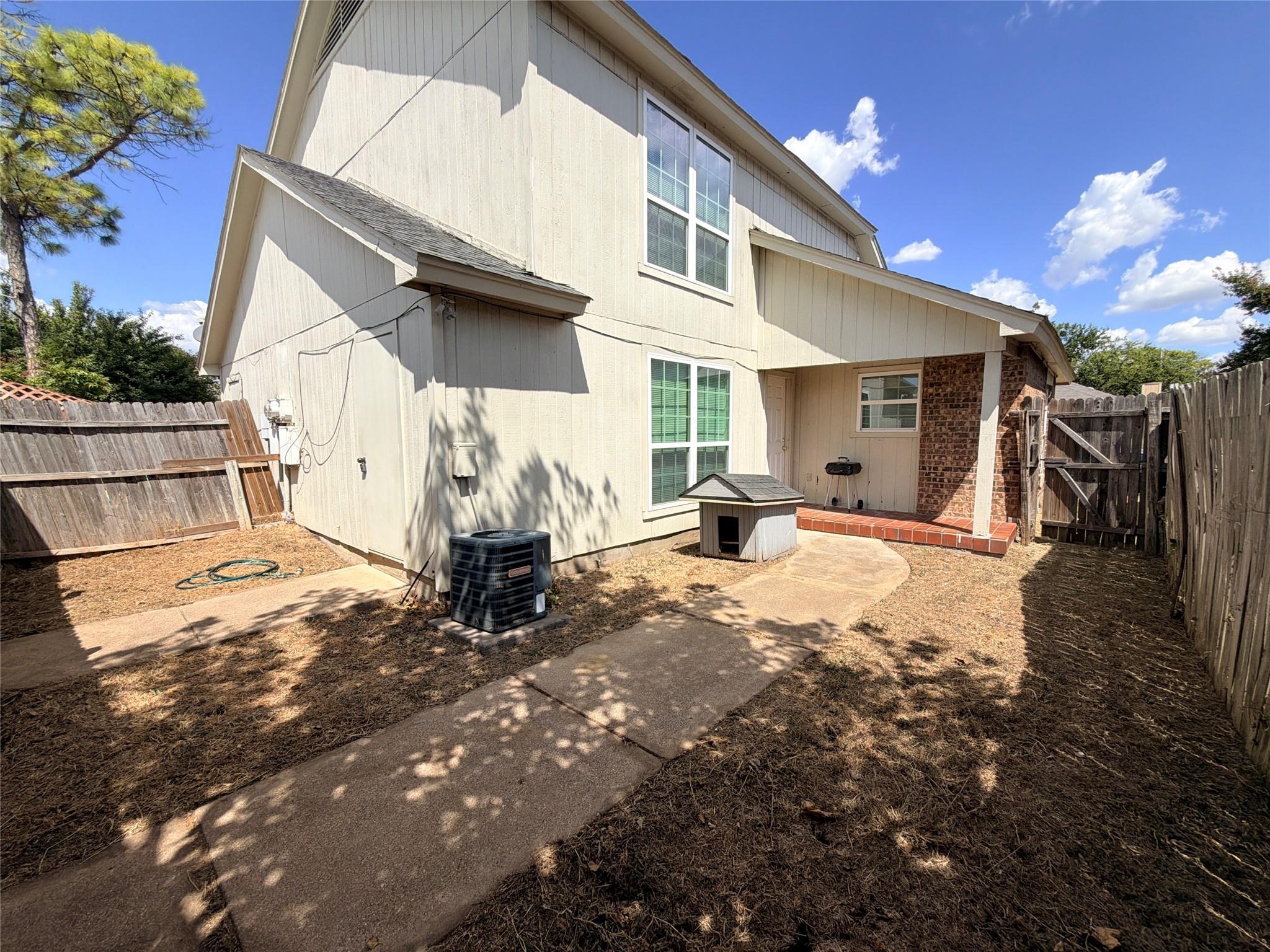 main property photo 15