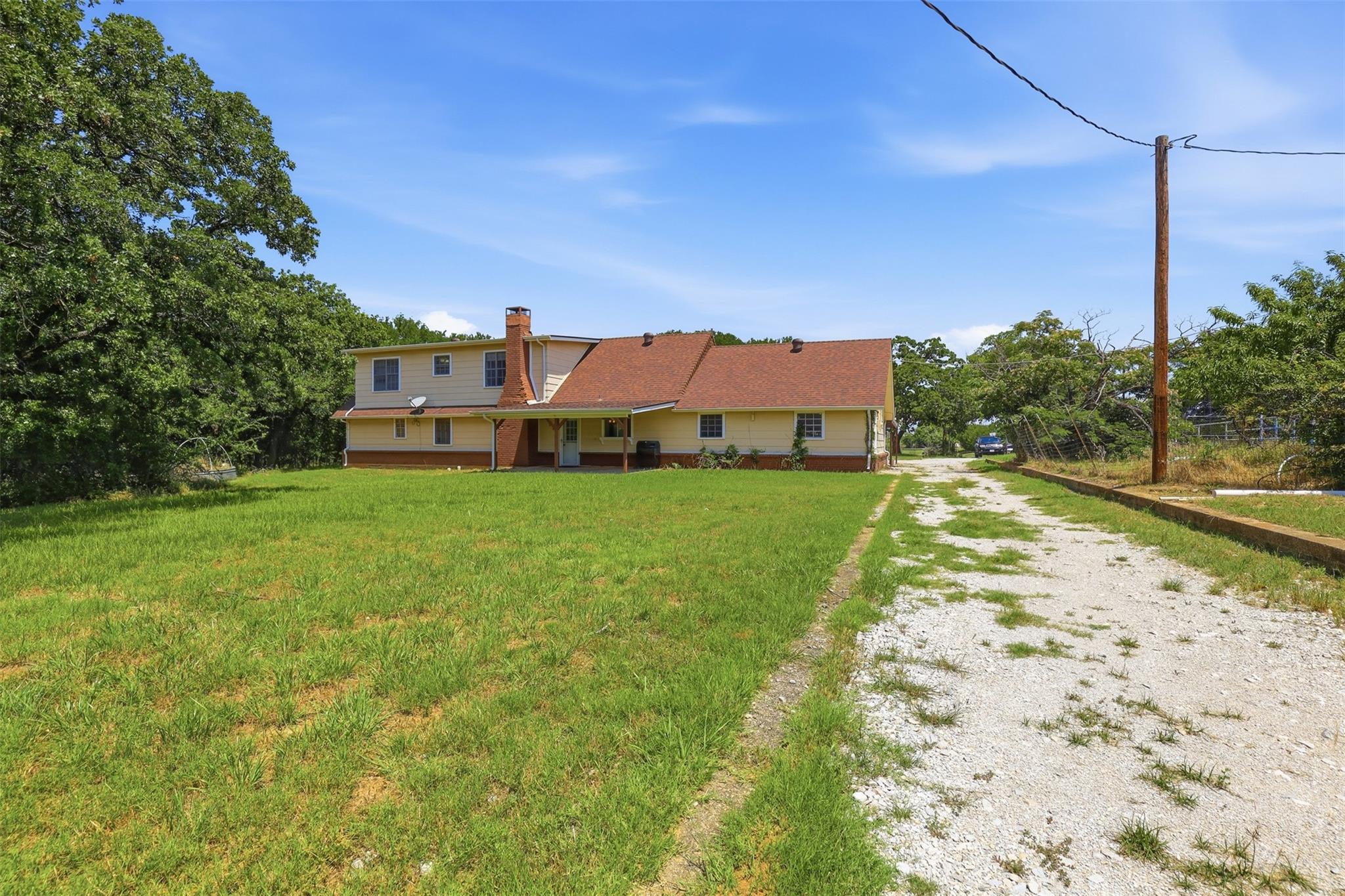 main property photo 23