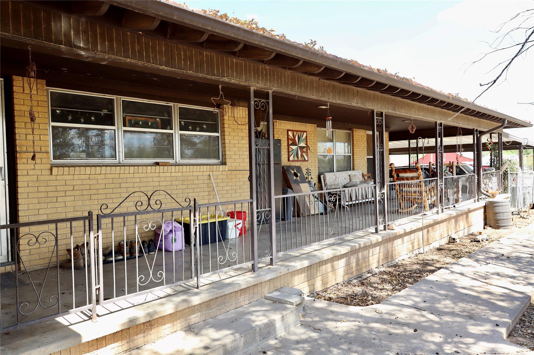 main property photo 25