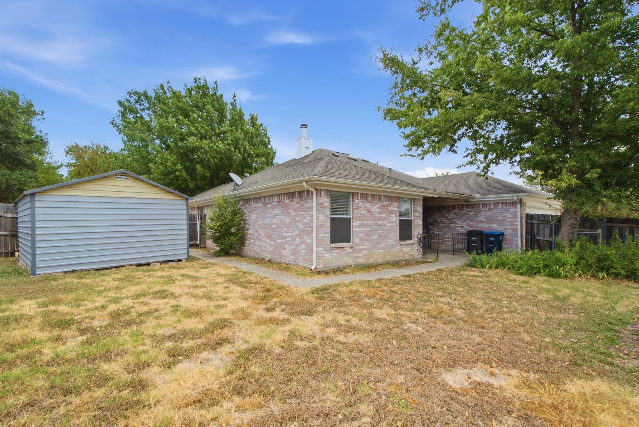 main property photo 33