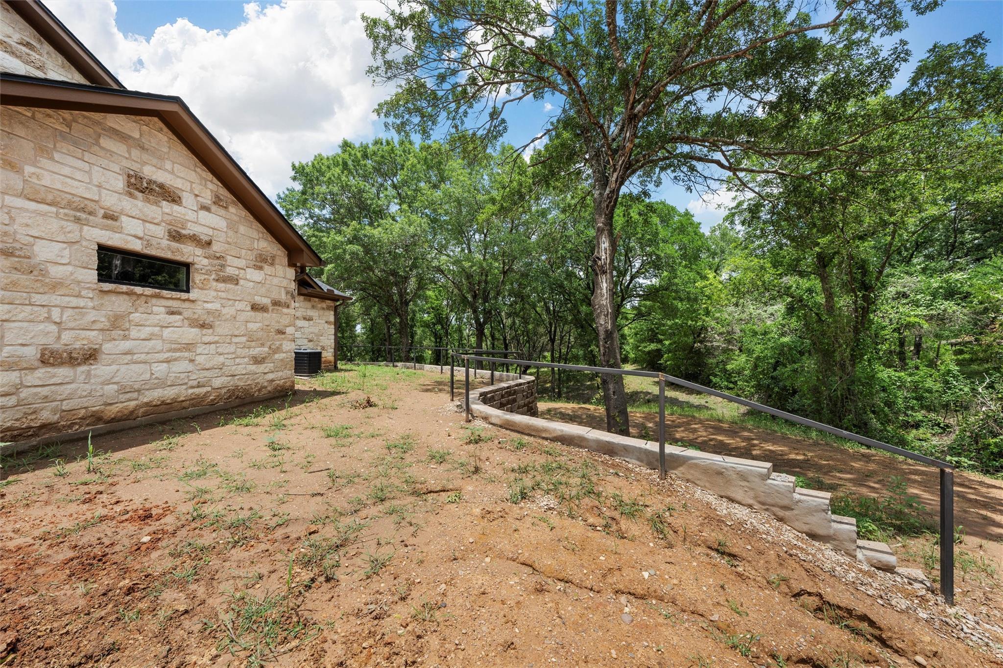 main property photo 36