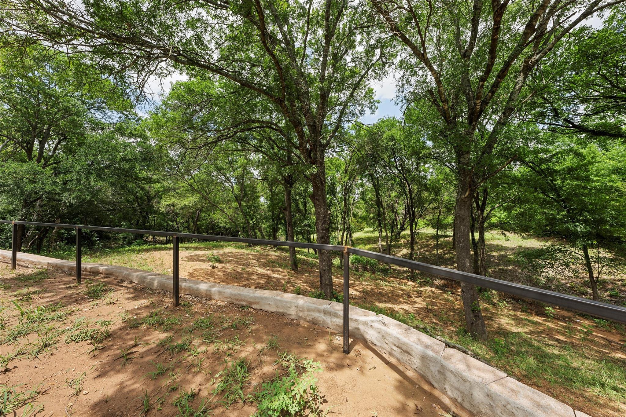 main property photo 37