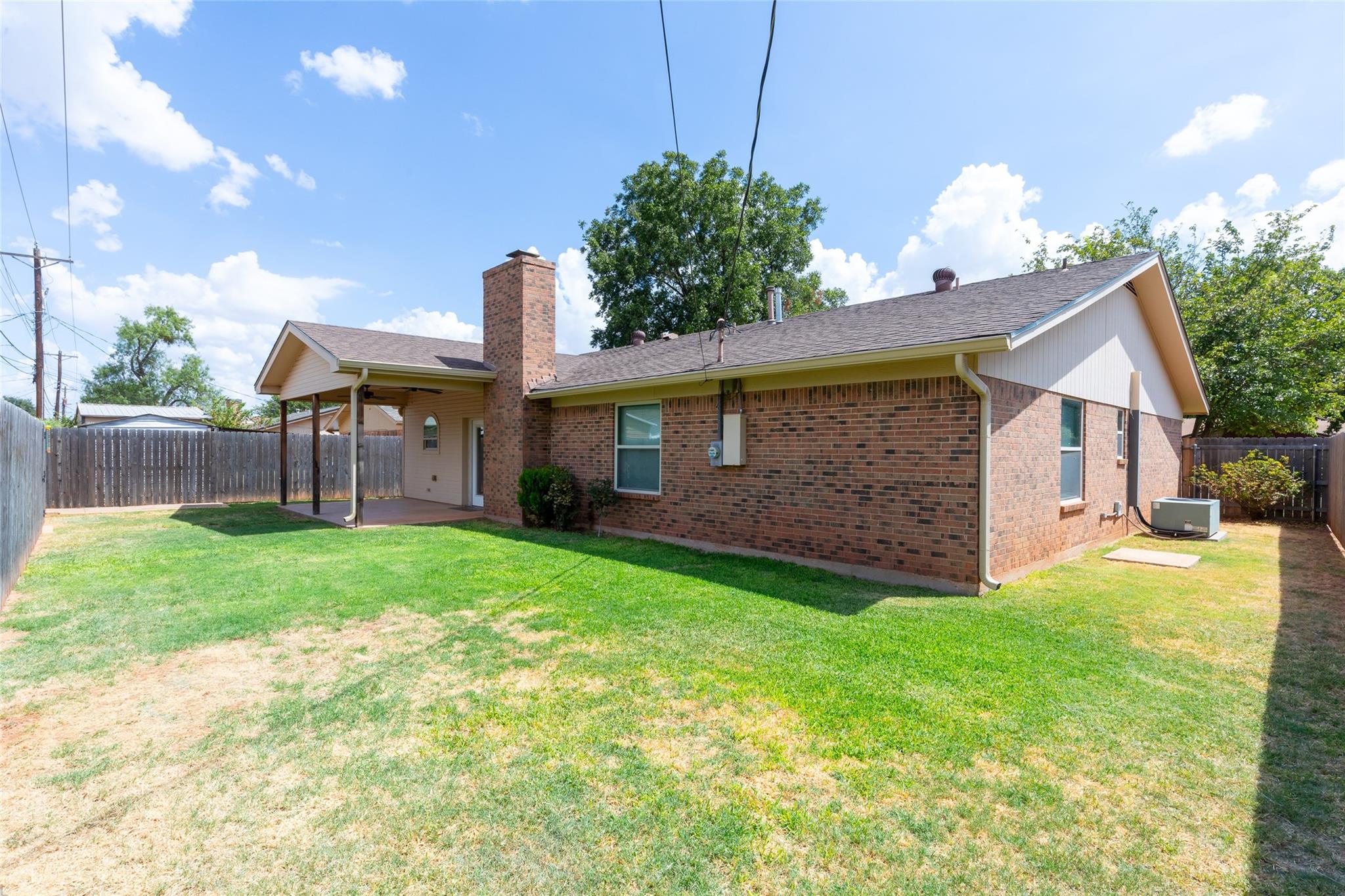 main property photo 29