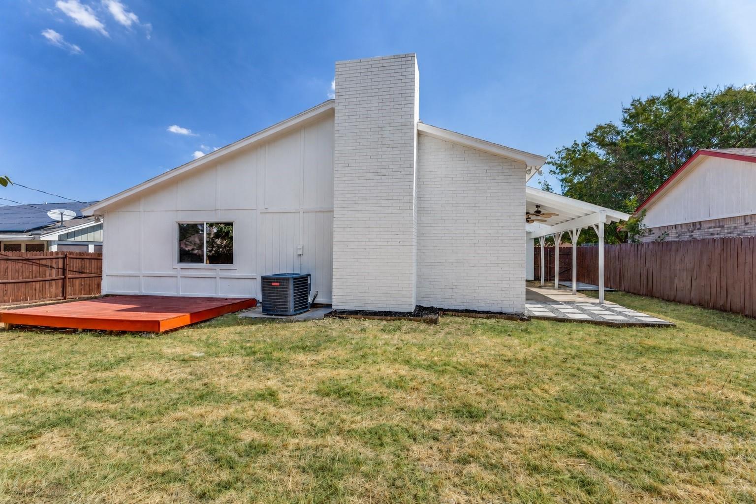 main property photo 15