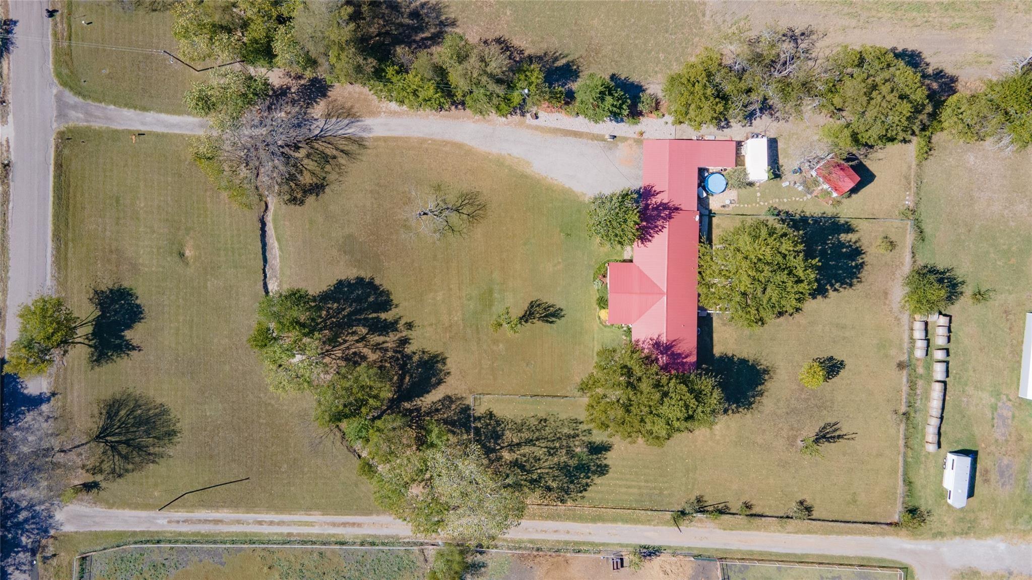 main property photo 26