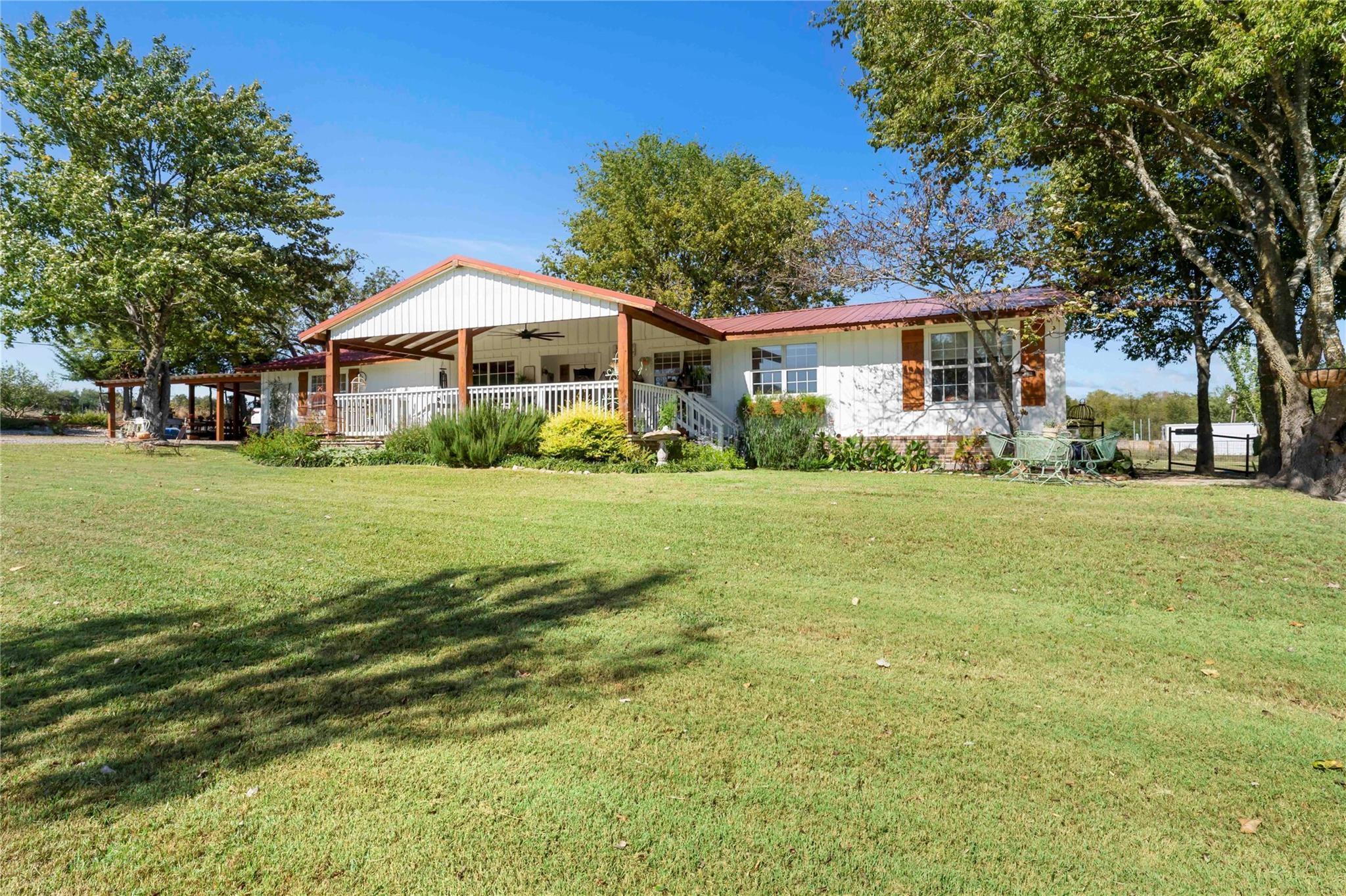 main property photo 36