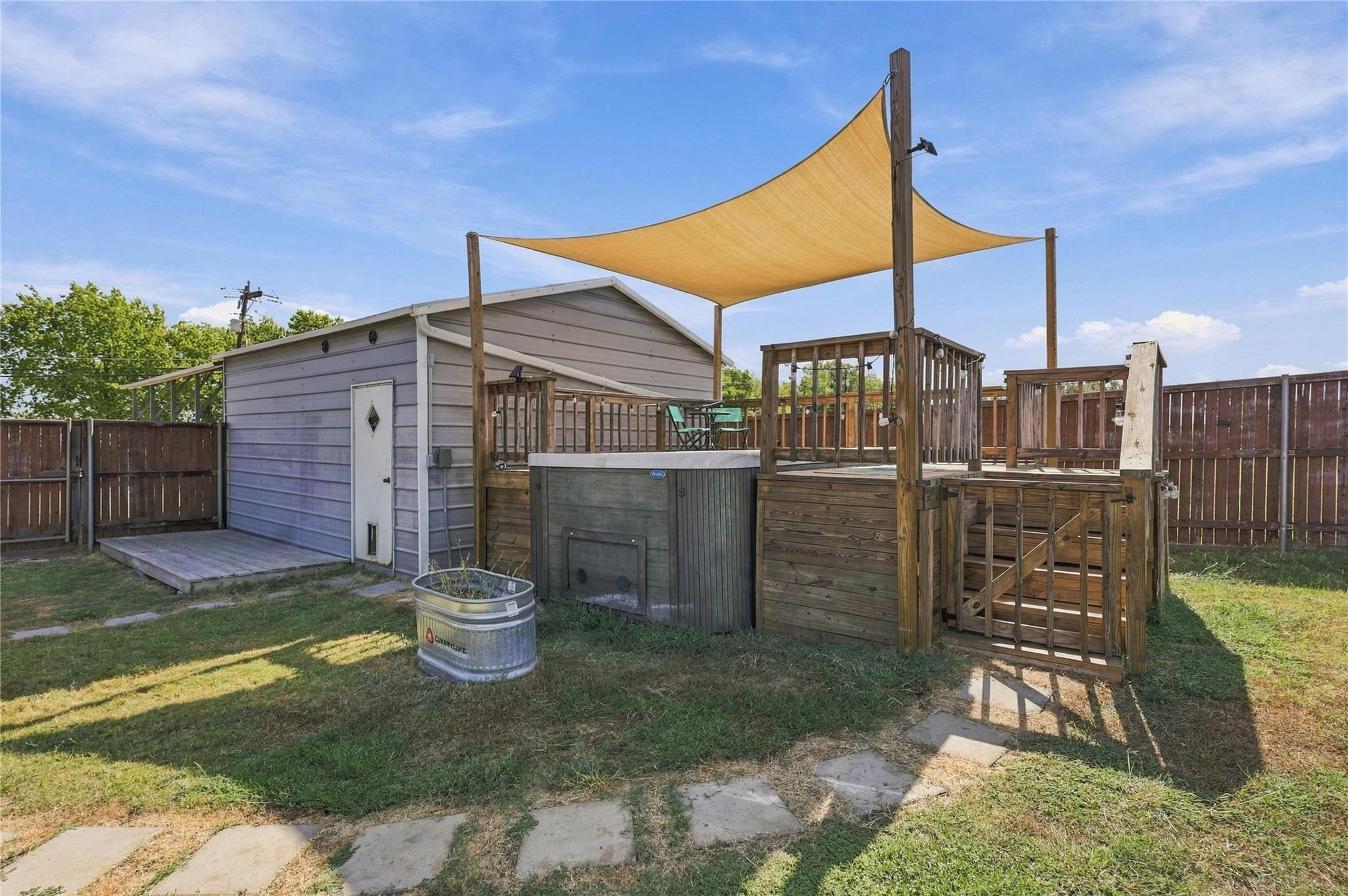 main property photo 38