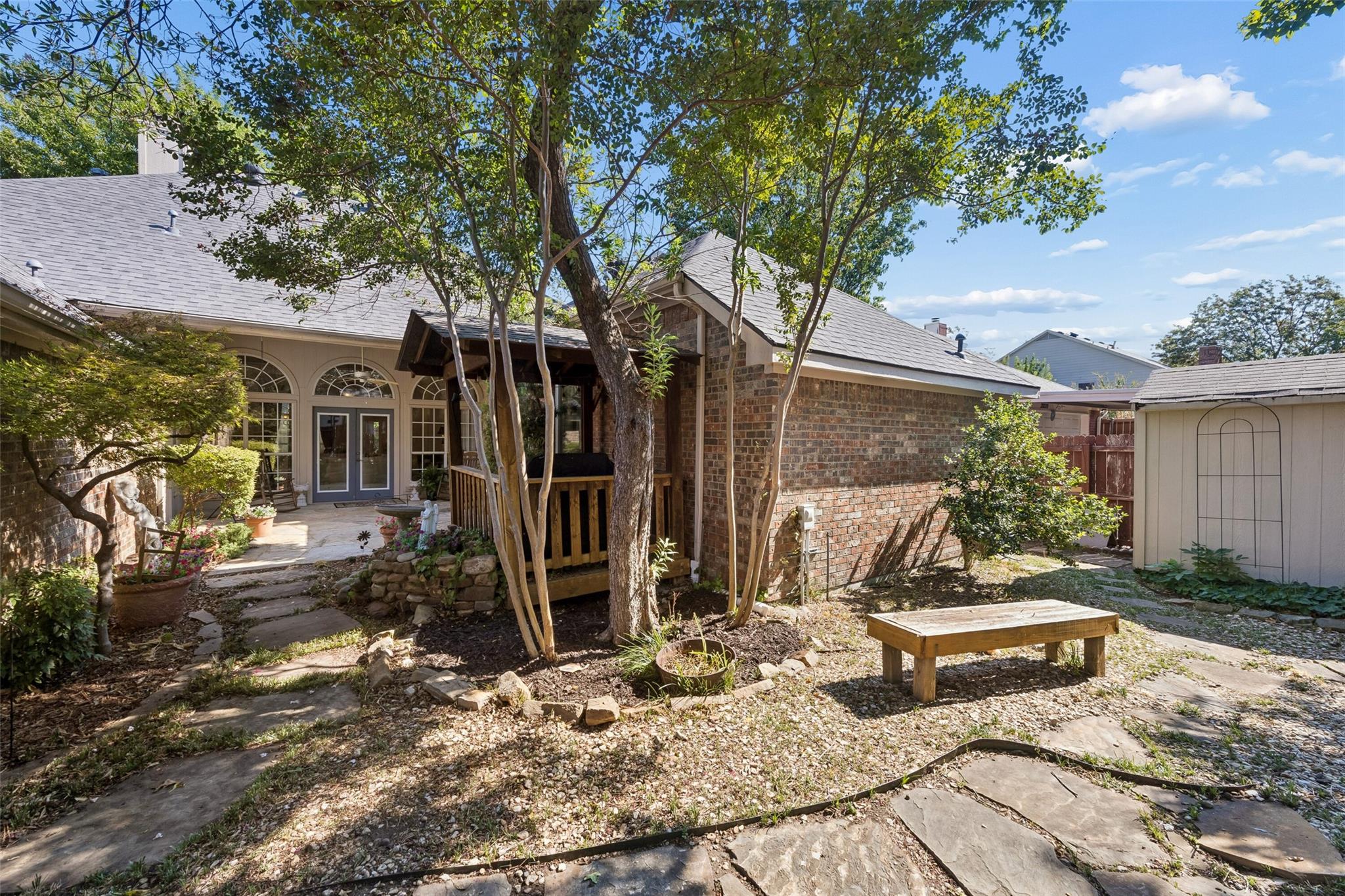main property photo 20