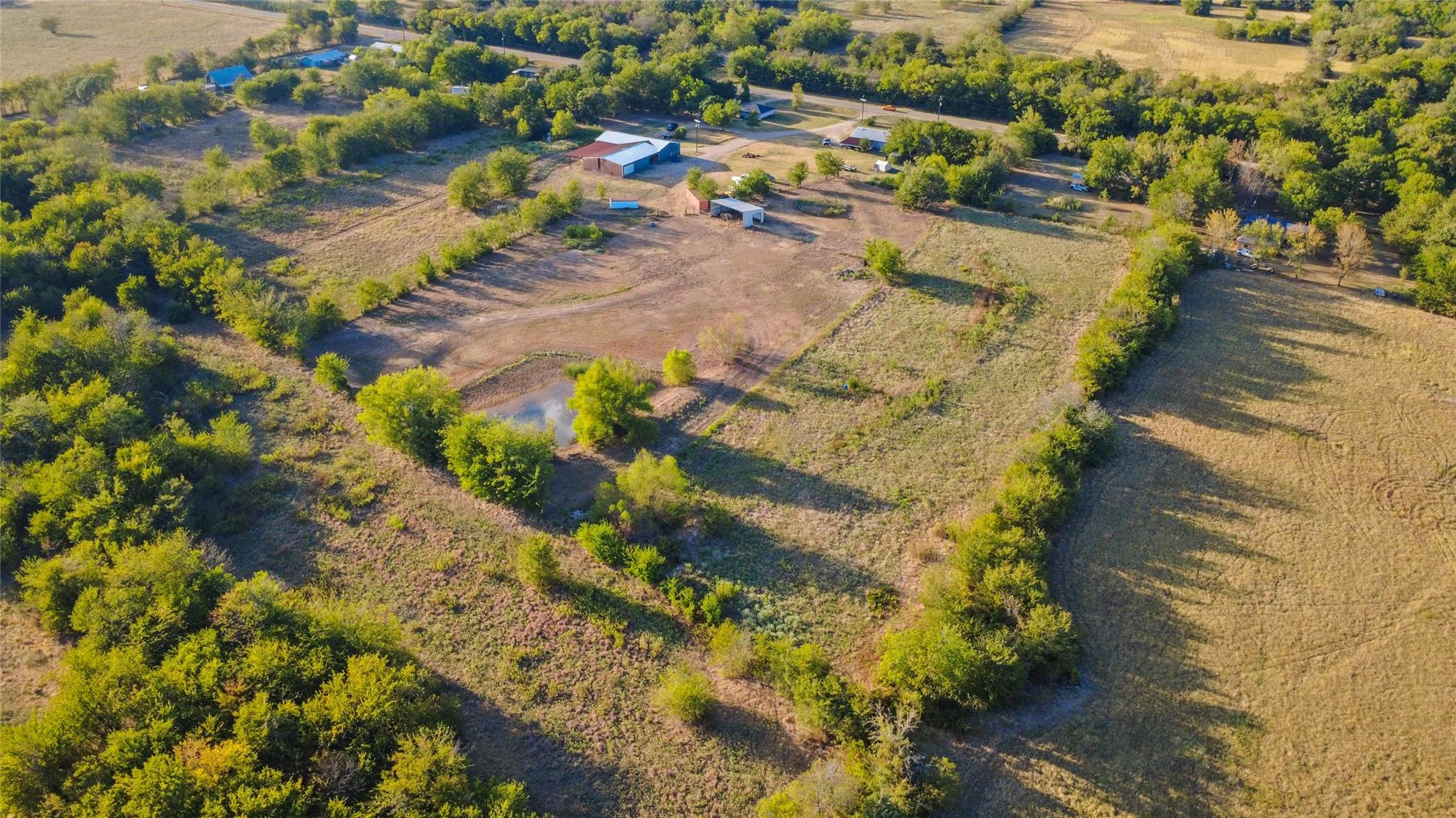 main property photo 37